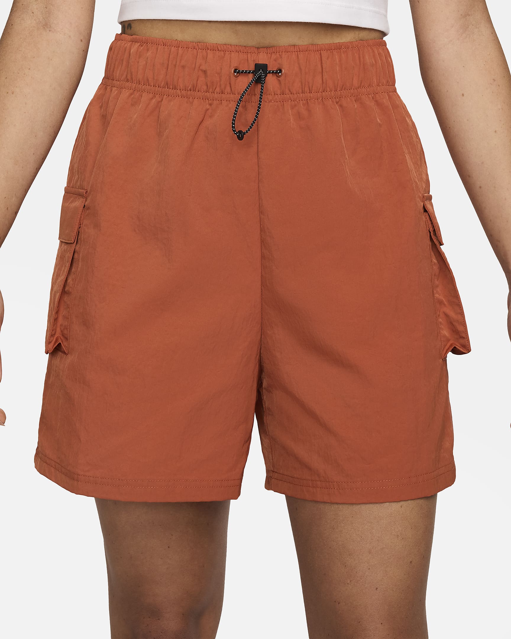 Nike Sportswear Essential vevd shorts med høyt liv til dame - Burnt Sunrise/Sail