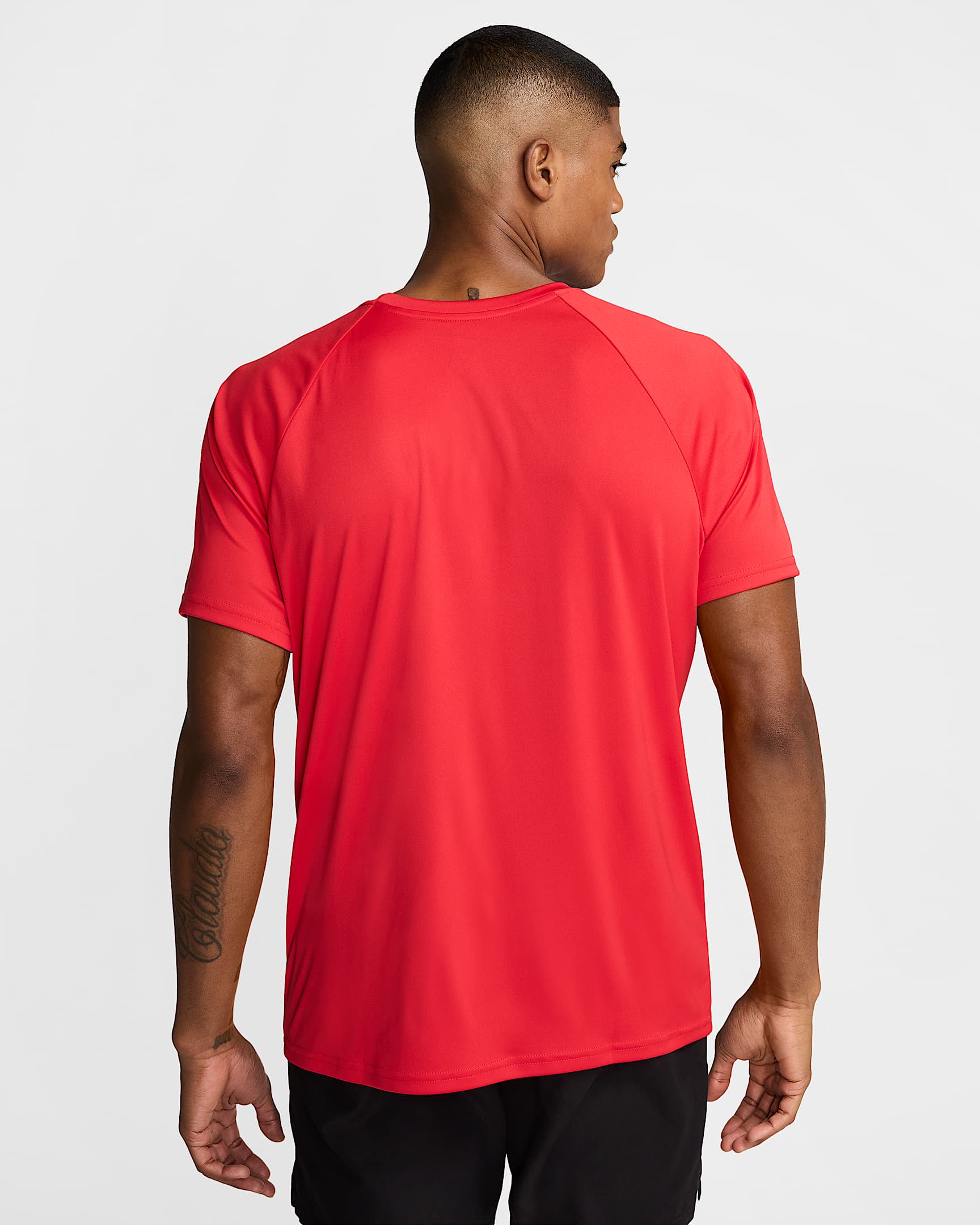 Nike Essential Men's Short-Sleeve Hydroguard Swim Shirt. Nike.com