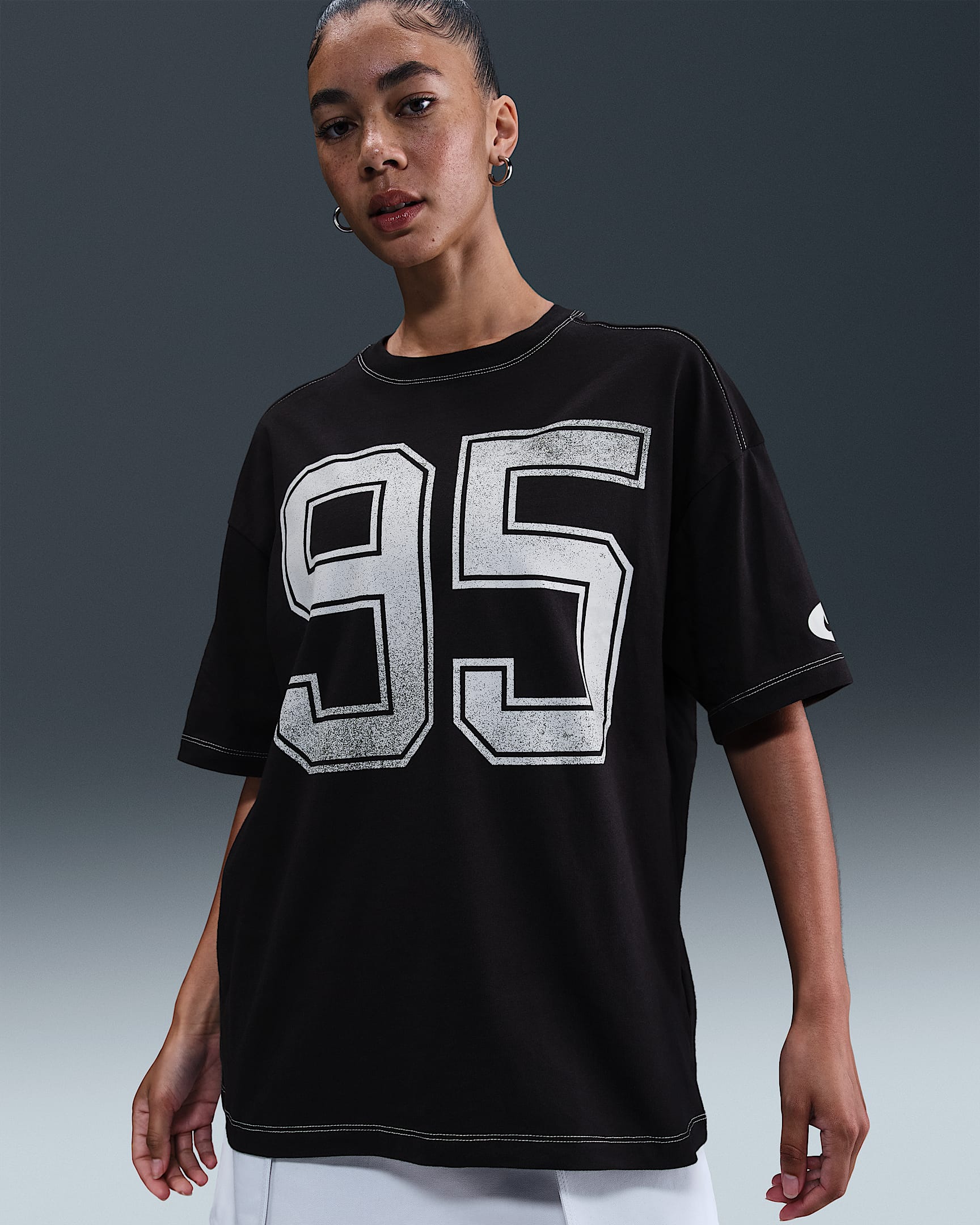 Nike Sportswear Kurzarm-T-Shirt (Damen) - Schwarz