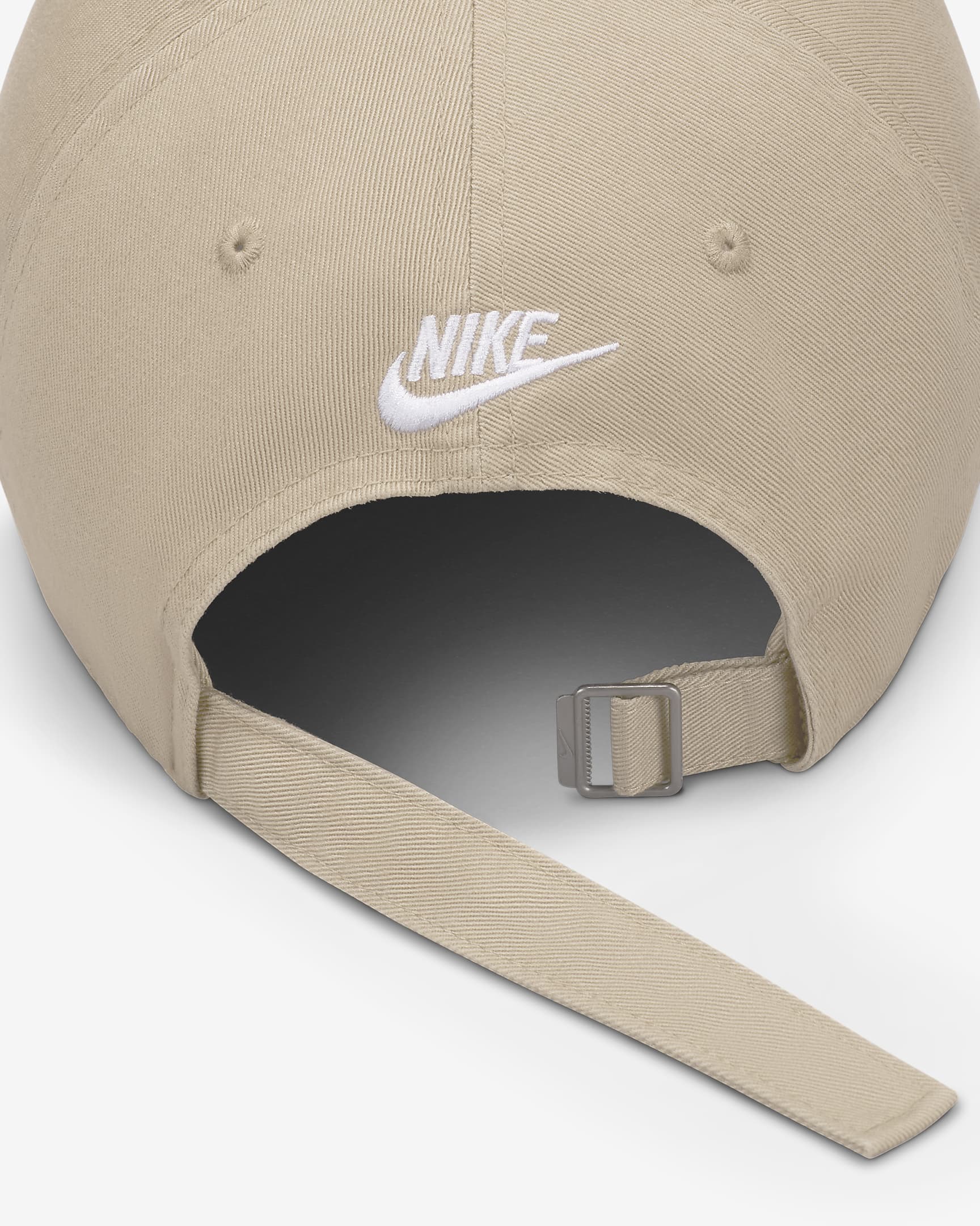 Gorra JDI sin estructura Nike Club - Caqui/Blanco