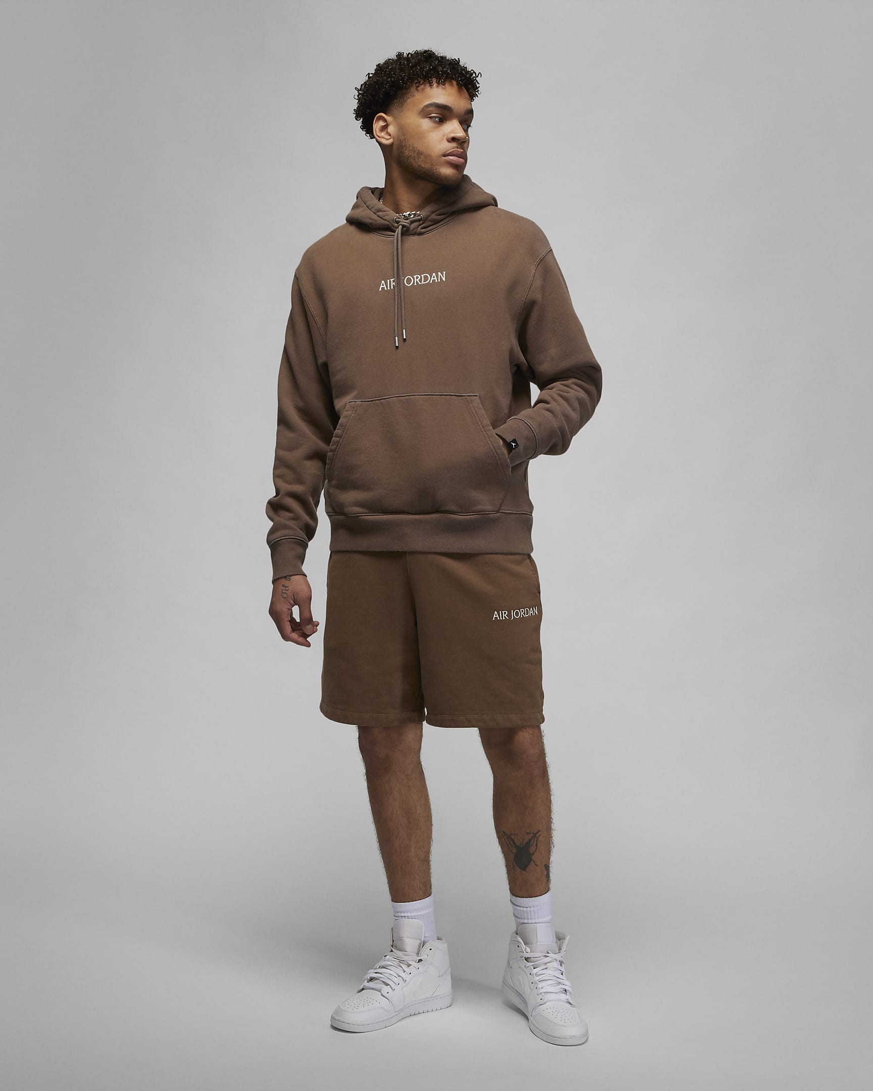 Air Jordan Wordmark Men's Fleece Hoodie. Nike NO