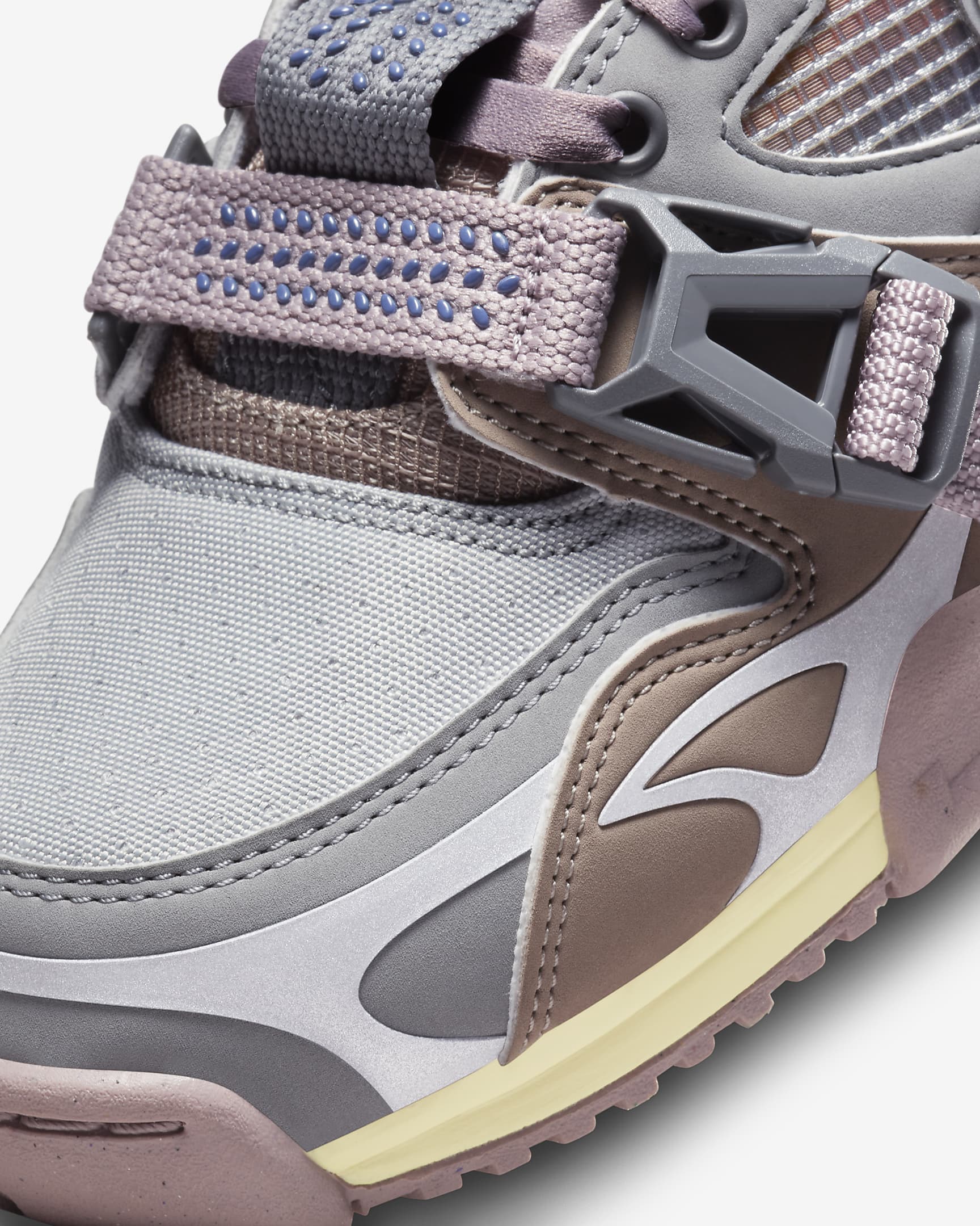 Nike Air Trainer 1 SP Men's Shoes. Nike JP
