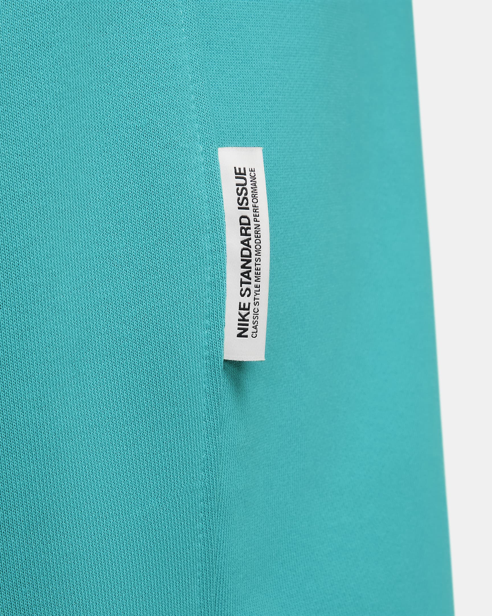 Nike Standard Issue Men's DriFIT Basketball Trousers. Nike BE