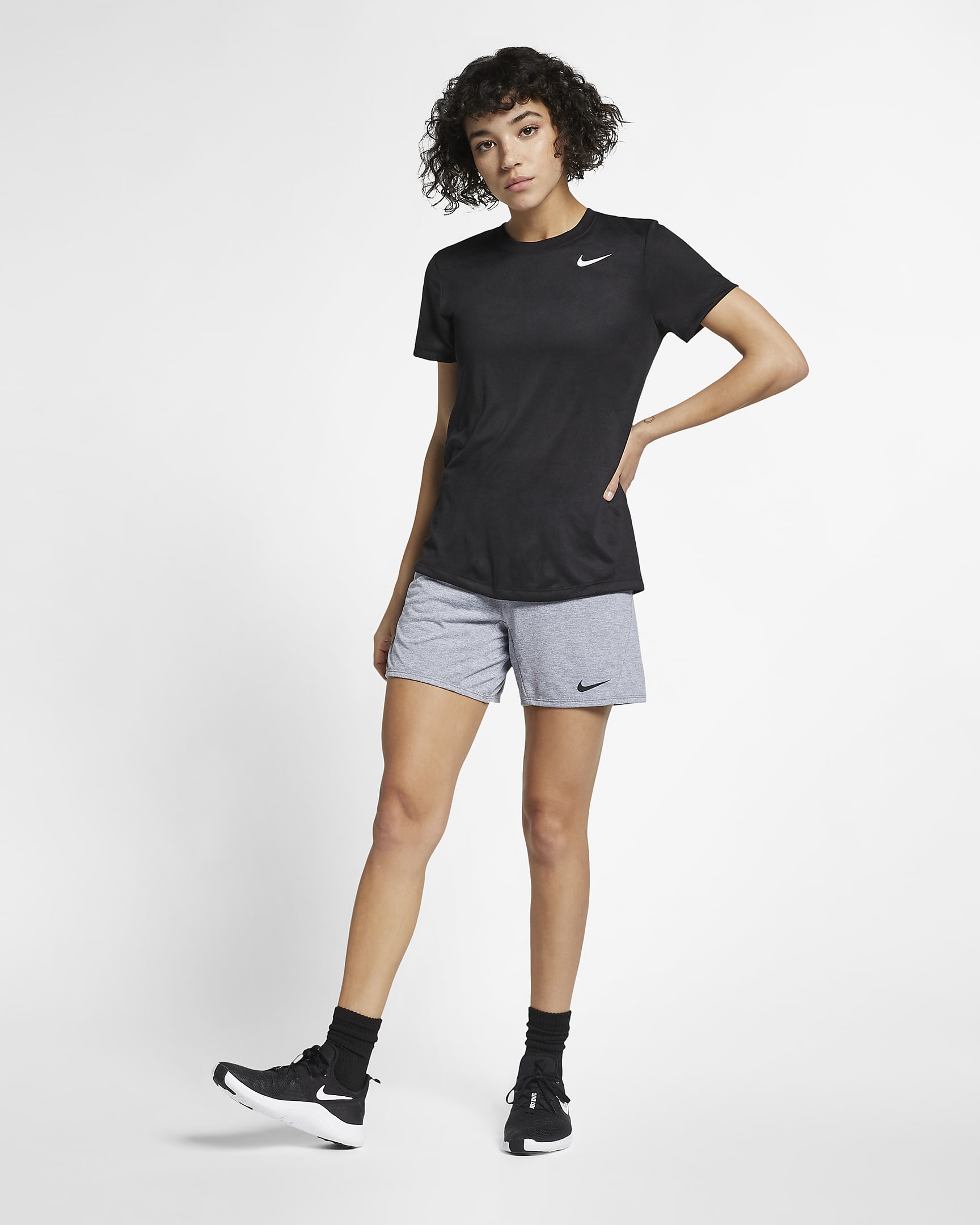 Nike Legend Women's Training T-Shirt. Nike PH