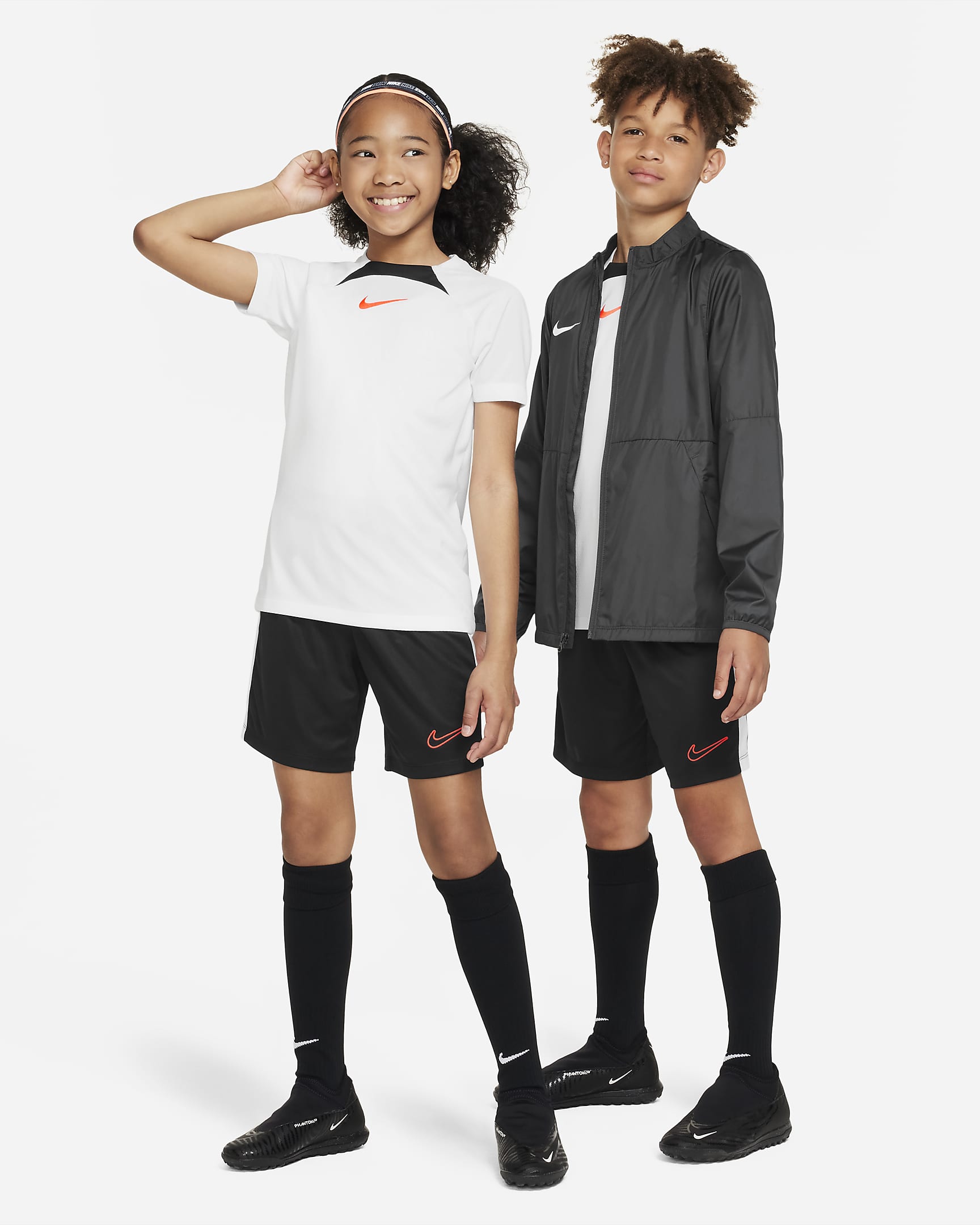 Nike DriFIT Academy23 Kids' Football Shorts. Nike PH