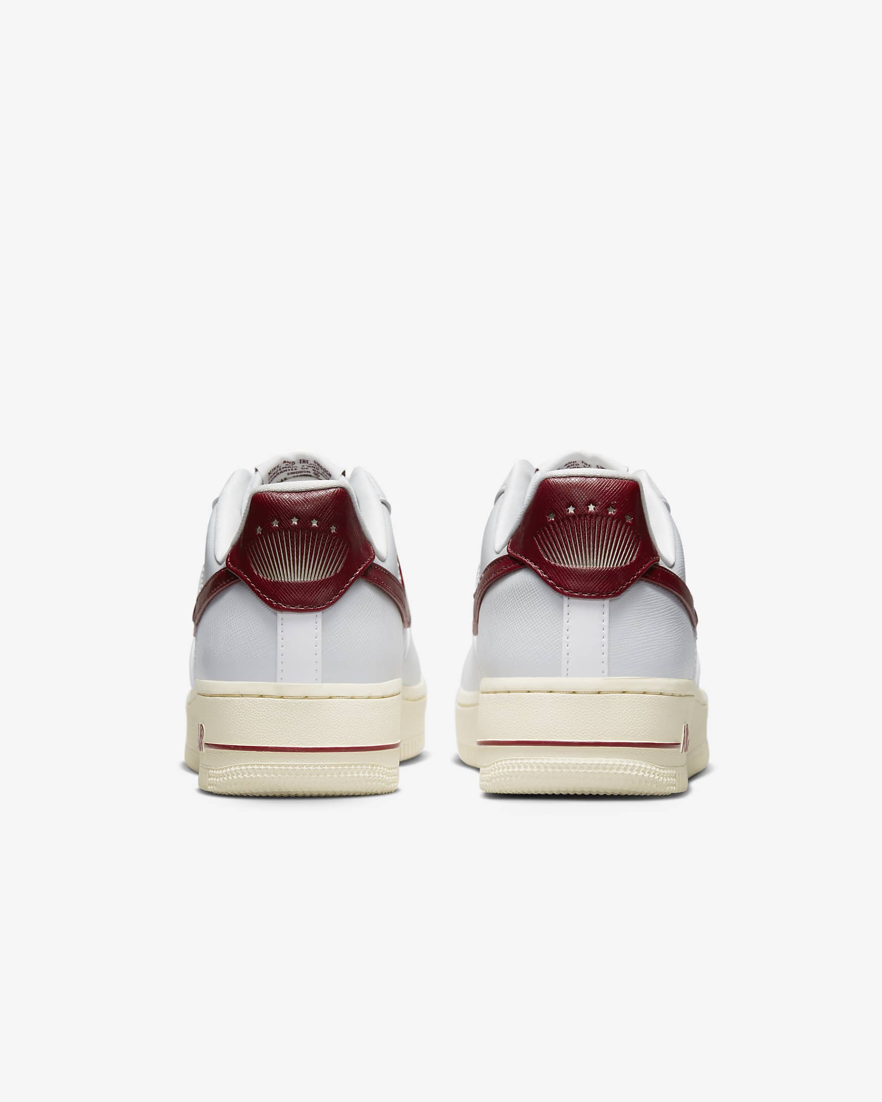 Nike Air Force 1 '07 SE Women's Shoes - Photon Dust/Summit White/Muslin/Team Red