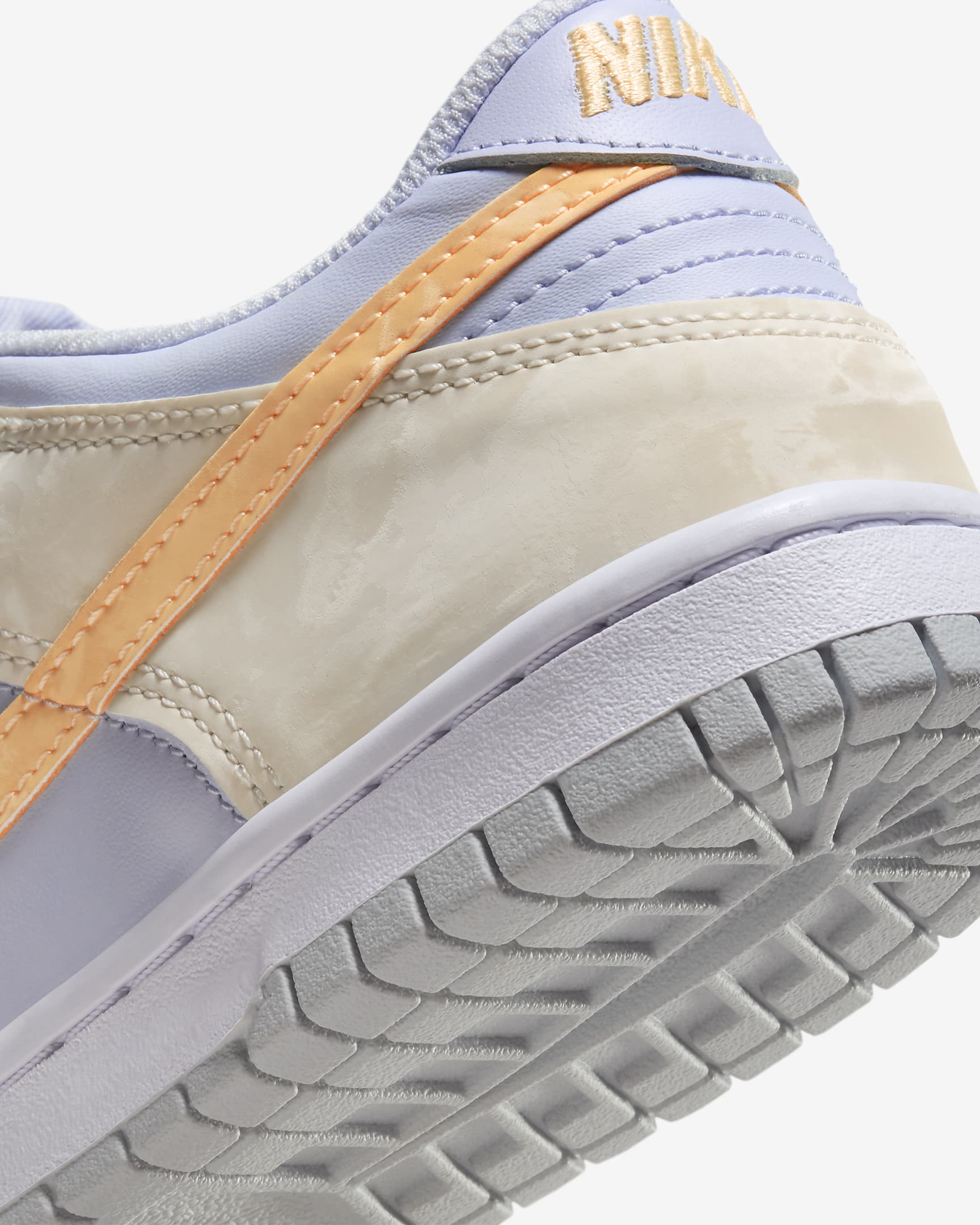 Nike Dunk Low Older Kids' Shoes - Pale Ivory/Football Grey/White/Melon Tint