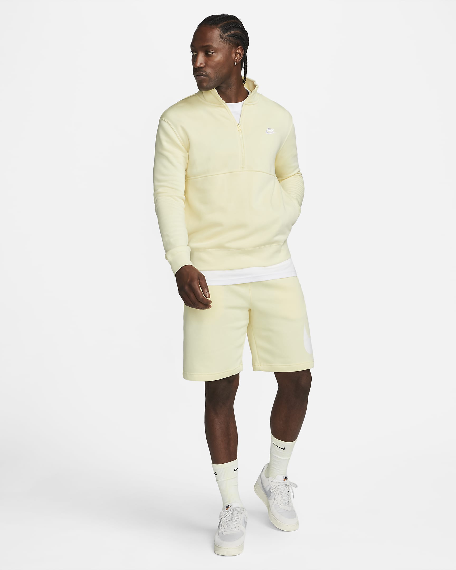 Nike Sportswear Club Men's BrushedBack 1/2Zip Sweatshirt. Nike PT