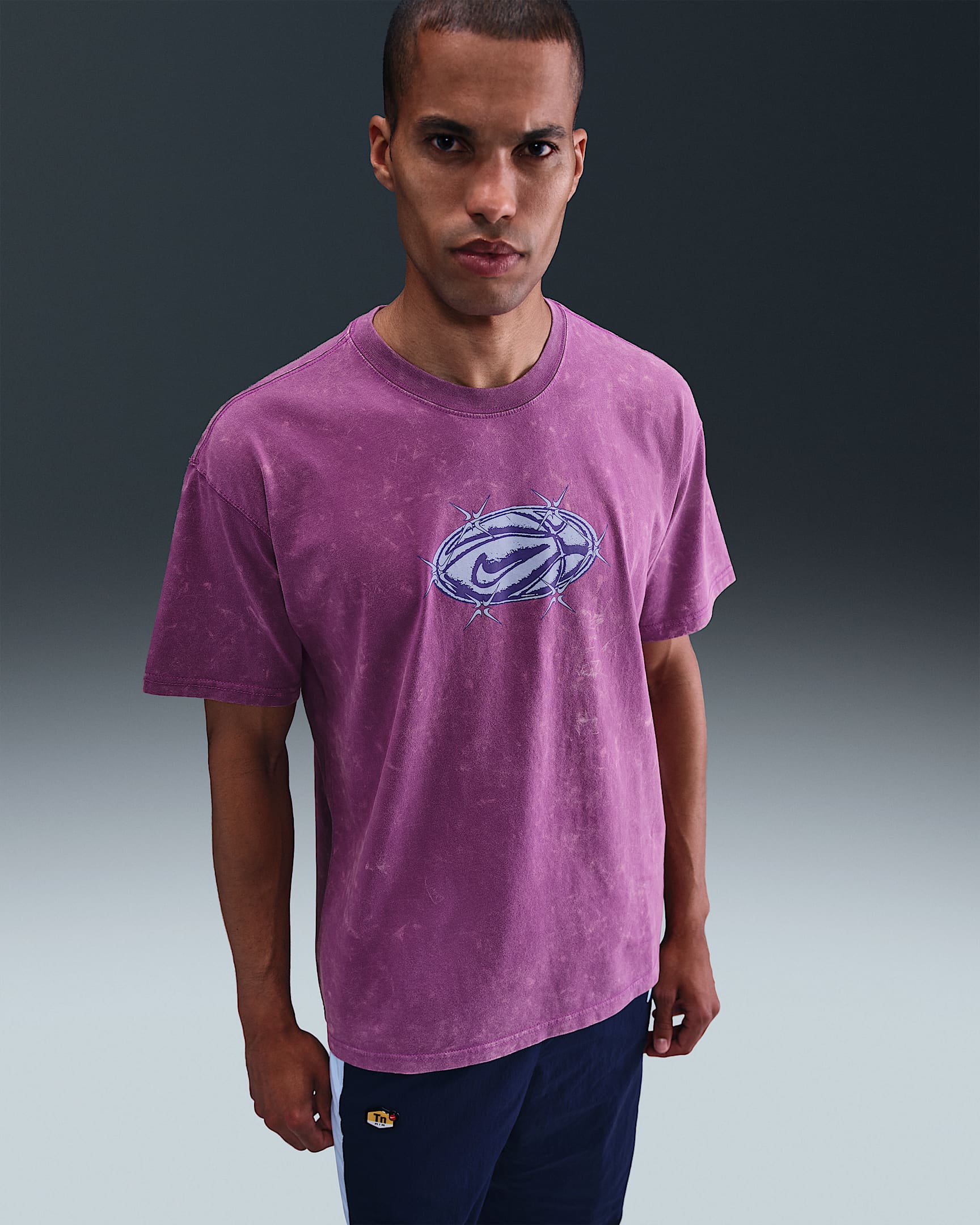 Nike Men's Max90 T-Shirt - Vivid Purple
