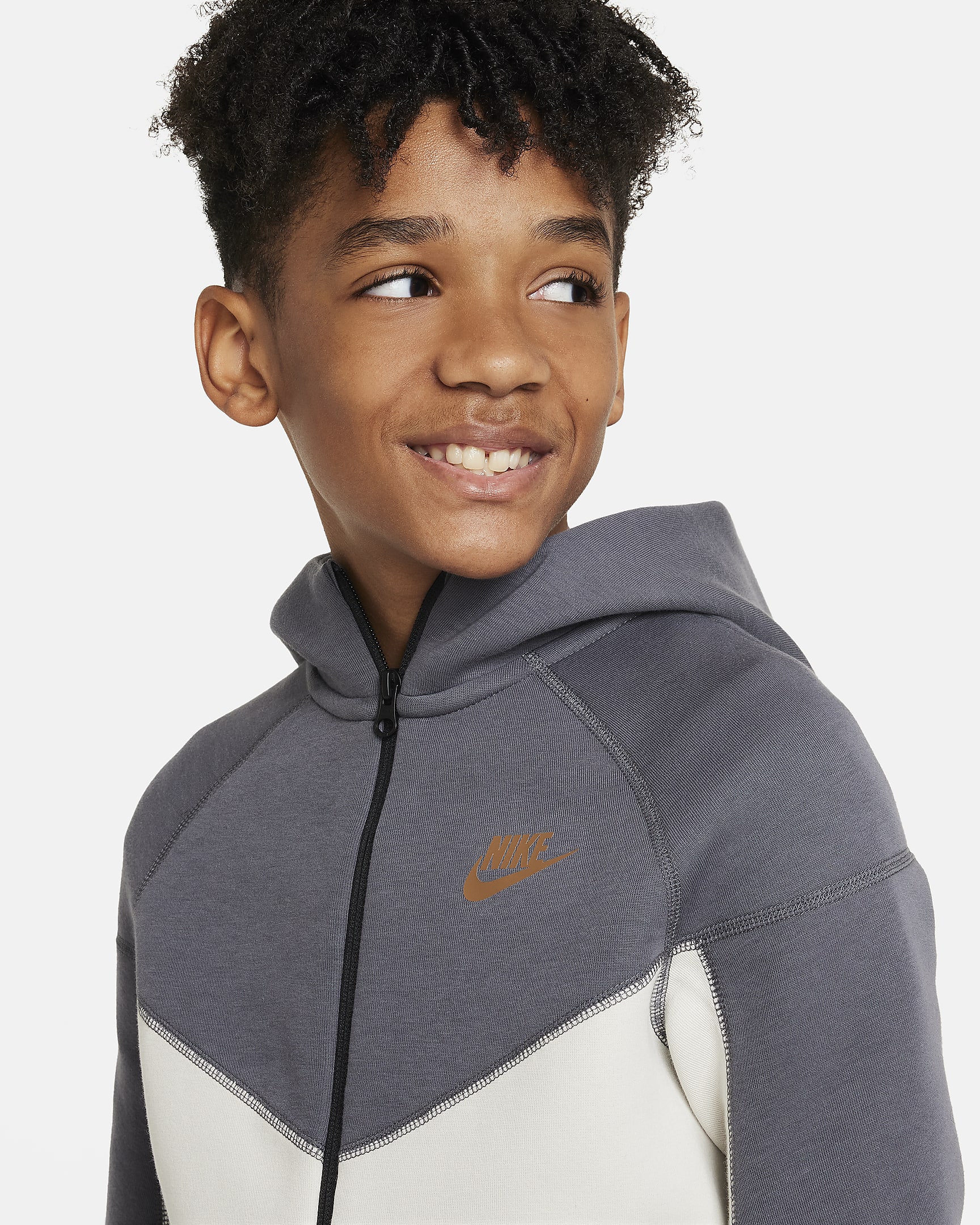 Nike Sportswear Tech Fleece Older Kids' (Boys') Full-Zip Hoodie - Dark Grey/Light Bone/Black/Light British Tan