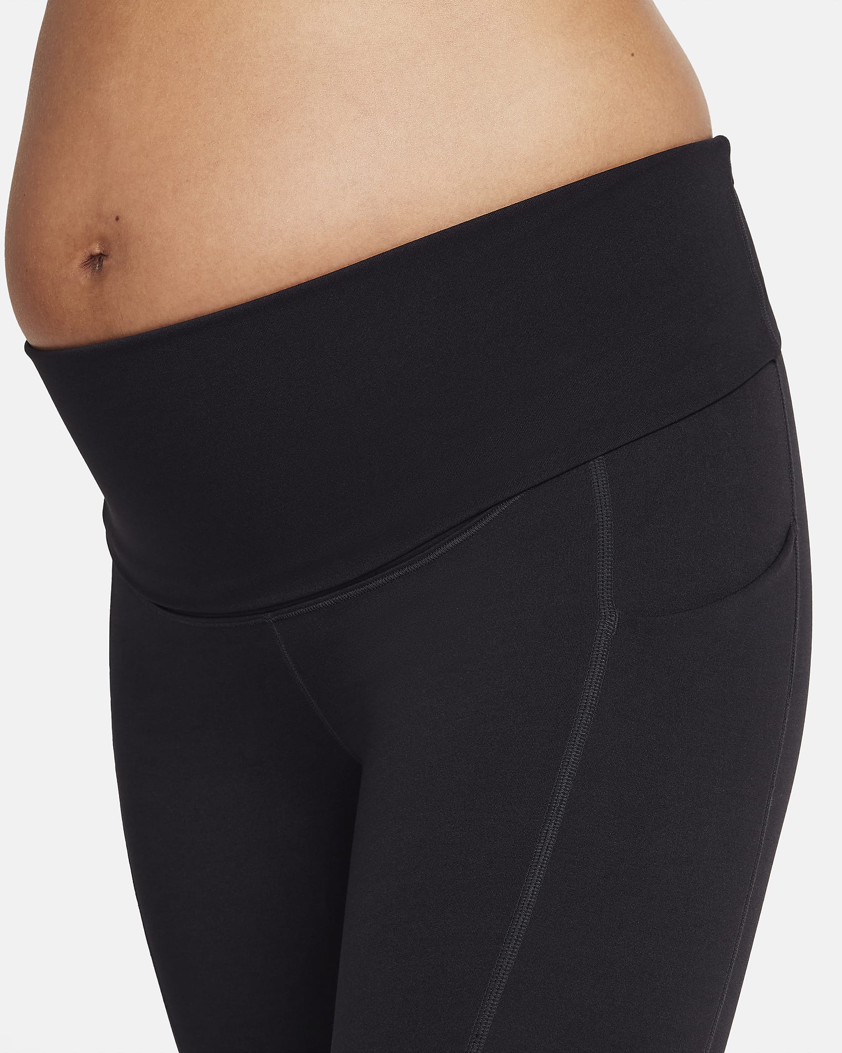 Nike Zenvy (M) Women's Gentle-Support High-Waisted 20cm (approx.) Biker Shorts (Maternity) - Black