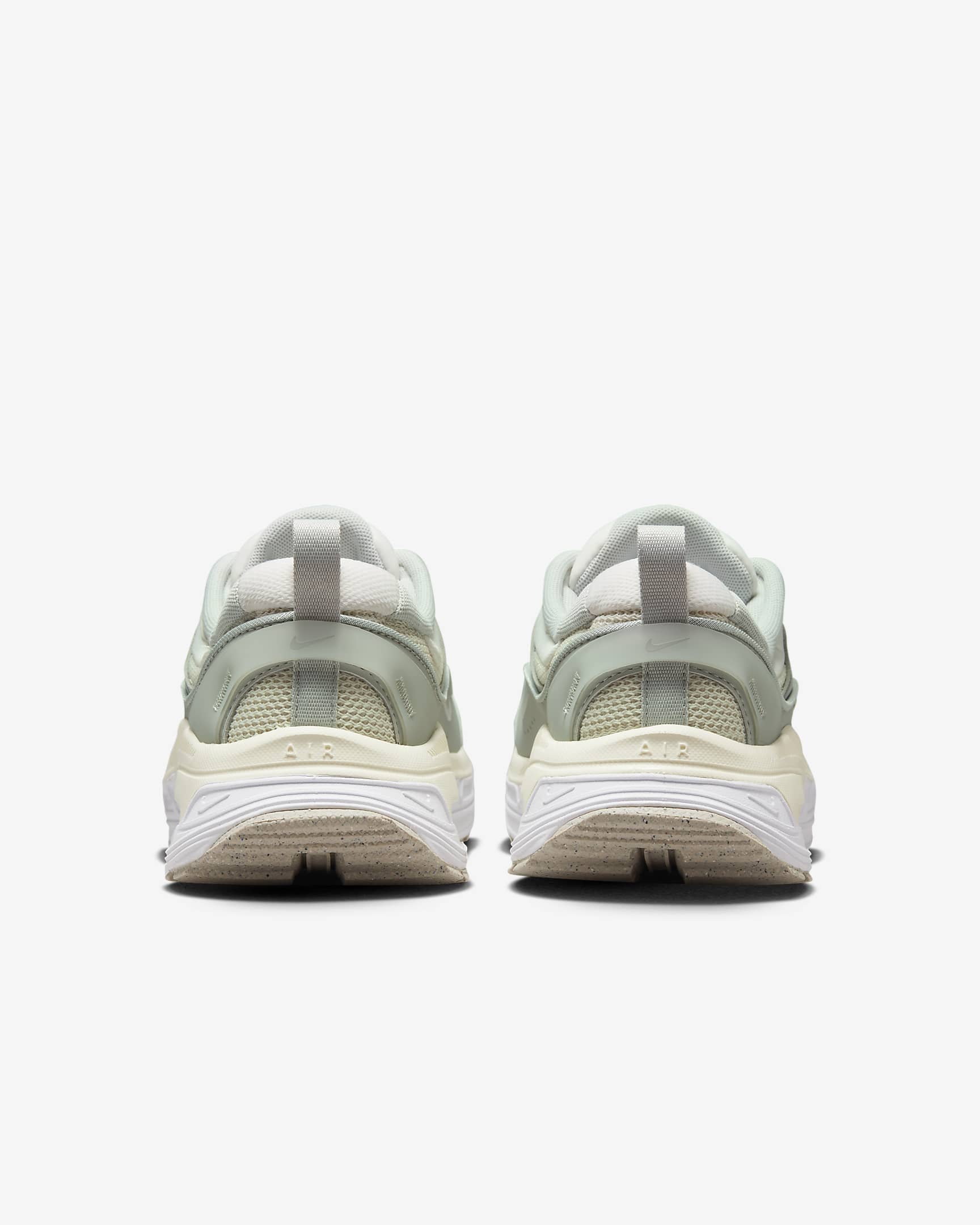 Nike Air Max Bliss Next Nature Women's Shoes. Nike AT