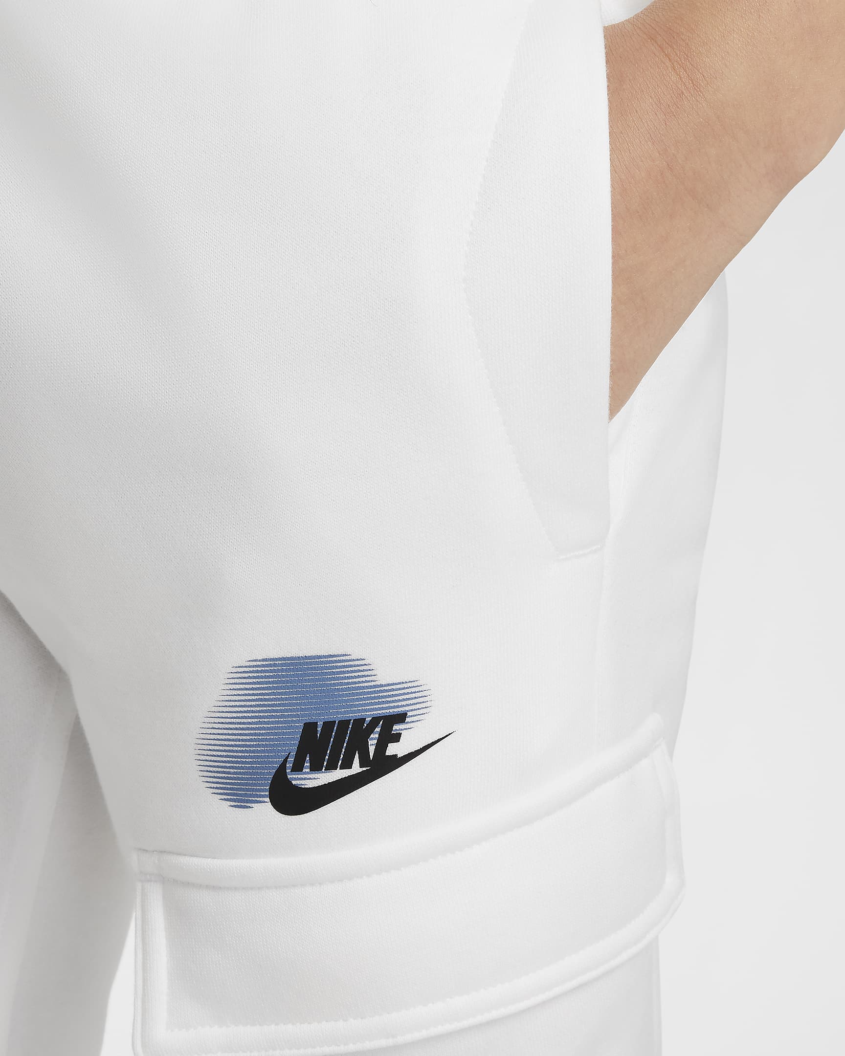 Cargo kalhoty Nike Sportswear Standard Issue pro větší děti (chlapce) - Bílá