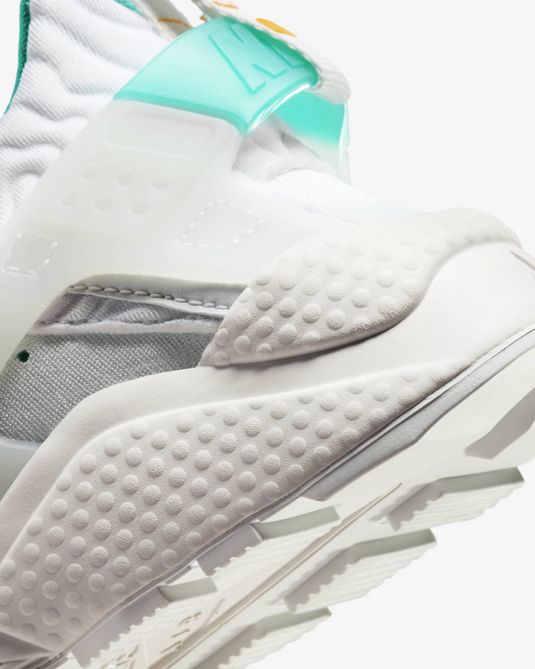 Nike Air Huarache x Serena Williams Design Crew Shoes - White/Sundial/Clear Jade