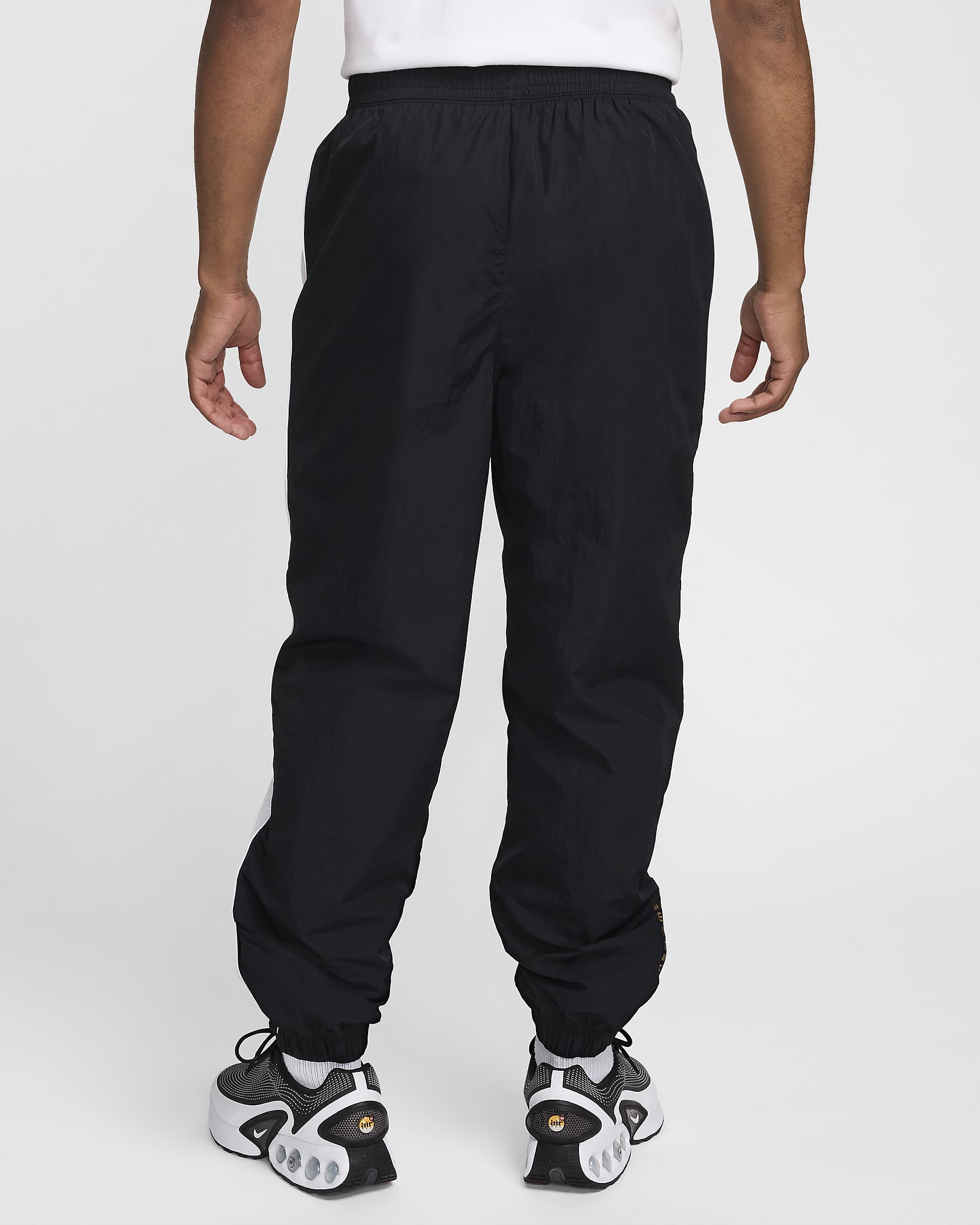 Nike Air Men's Woven Pants. Nike.com