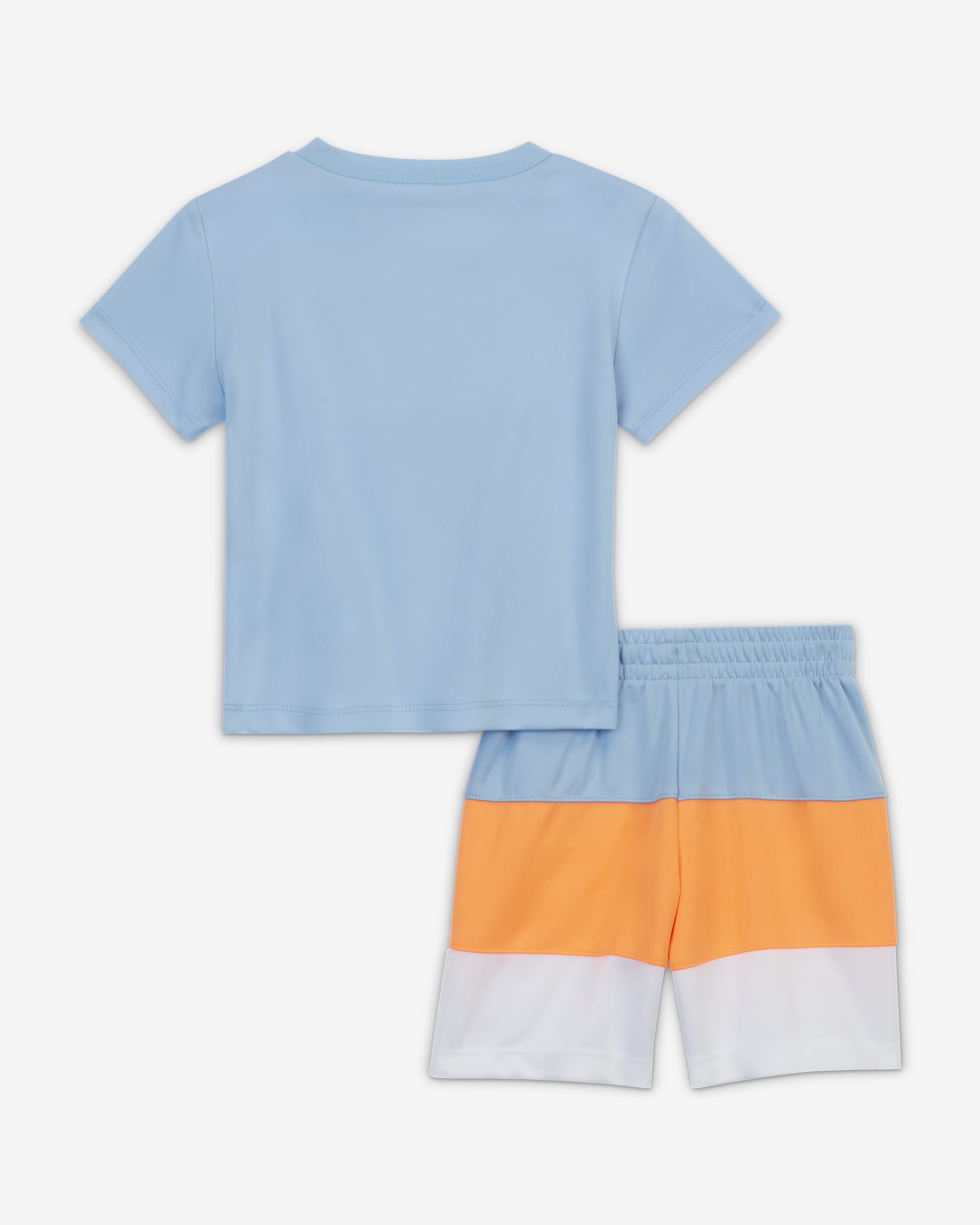 Conjunto de playera y shorts para bebé Nike (12 a 24 meses). Nike.com