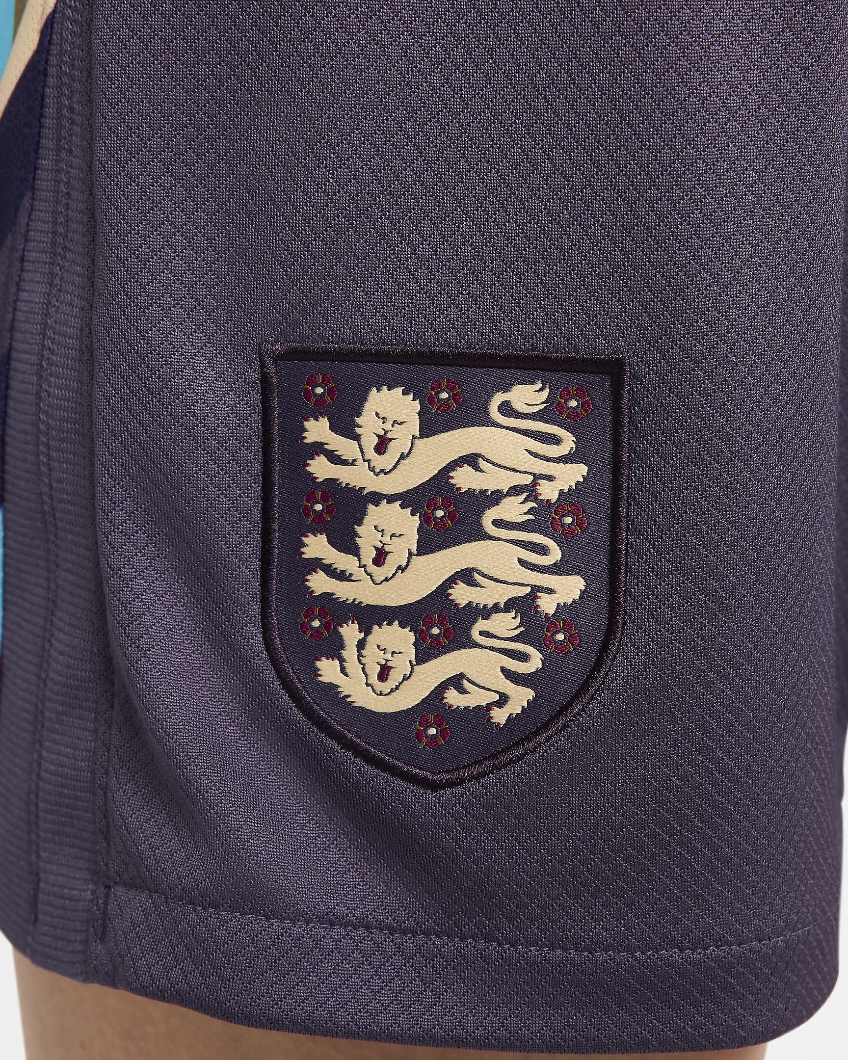 Engeland 2024 Stadium Uit Nike Dri-FIT replica-voetbalshorts voor dames - Dark Raisin/Sesame