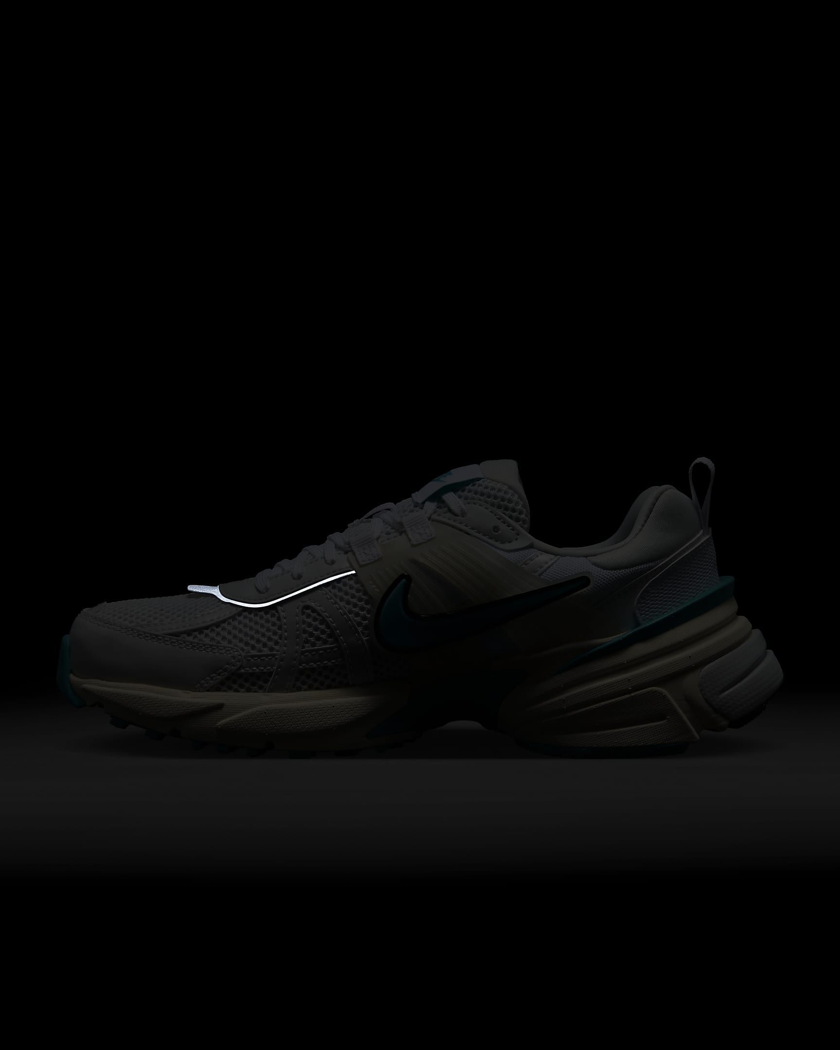 Nike V2K Run Shoes. Nike UK