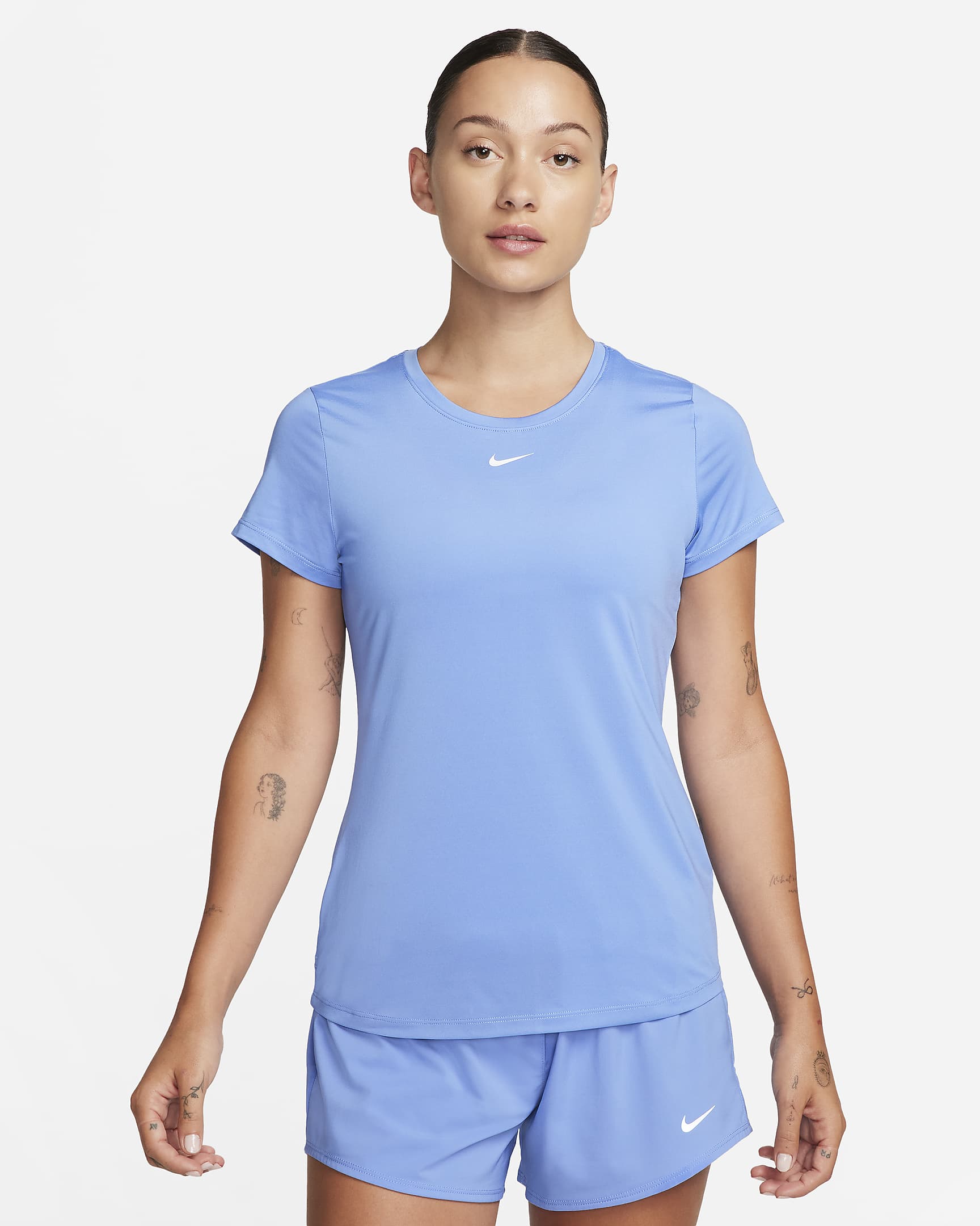Nike Dri-FIT One Women's Slim-Fit Short-Sleeve Top. Nike BE