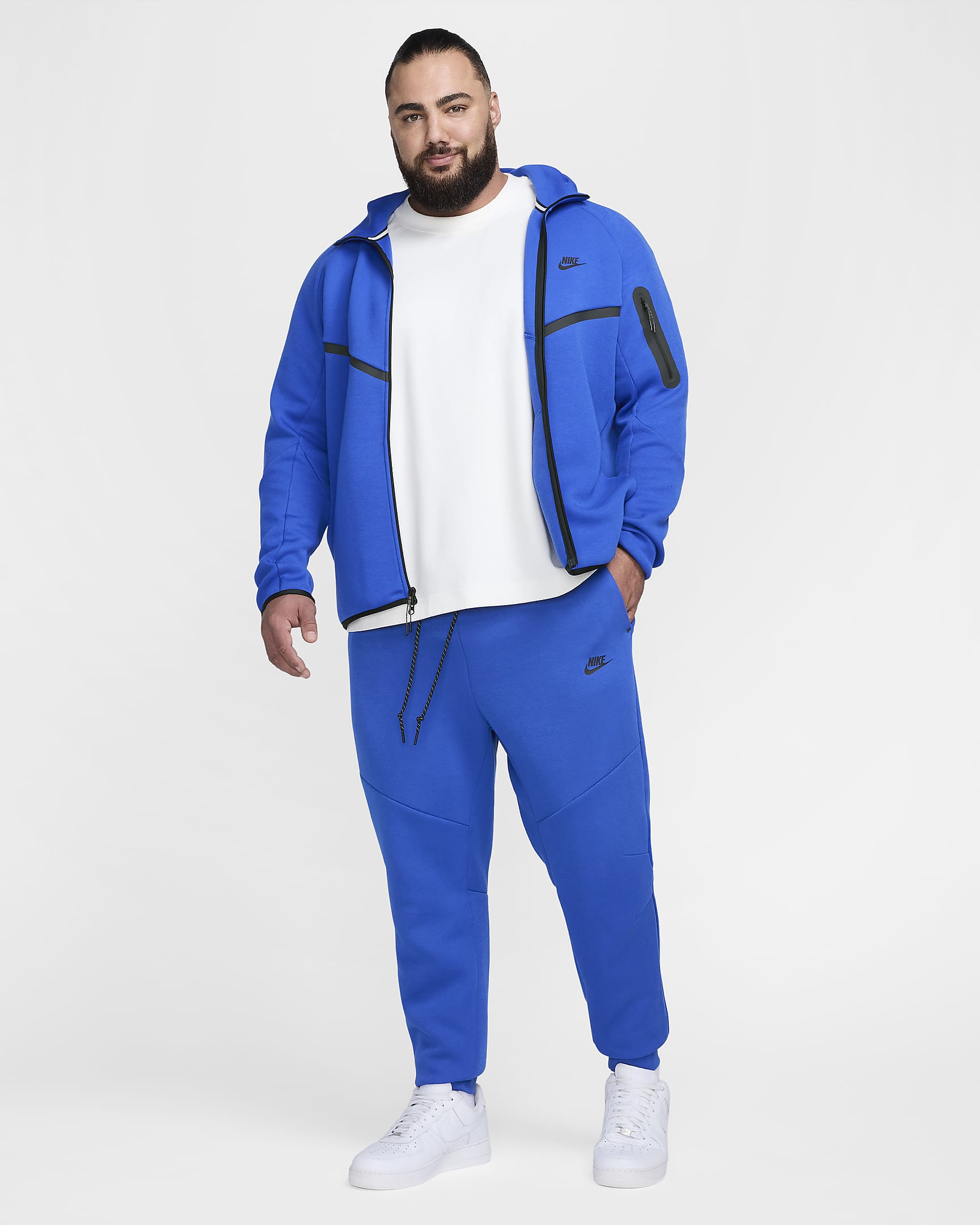 xs nike tech fleece joggers