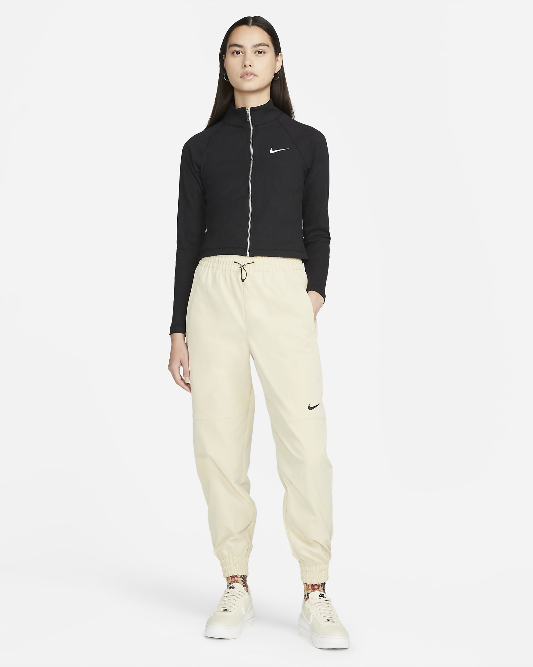 Nike Sportswear Trend Women's Jacket. Nike AE