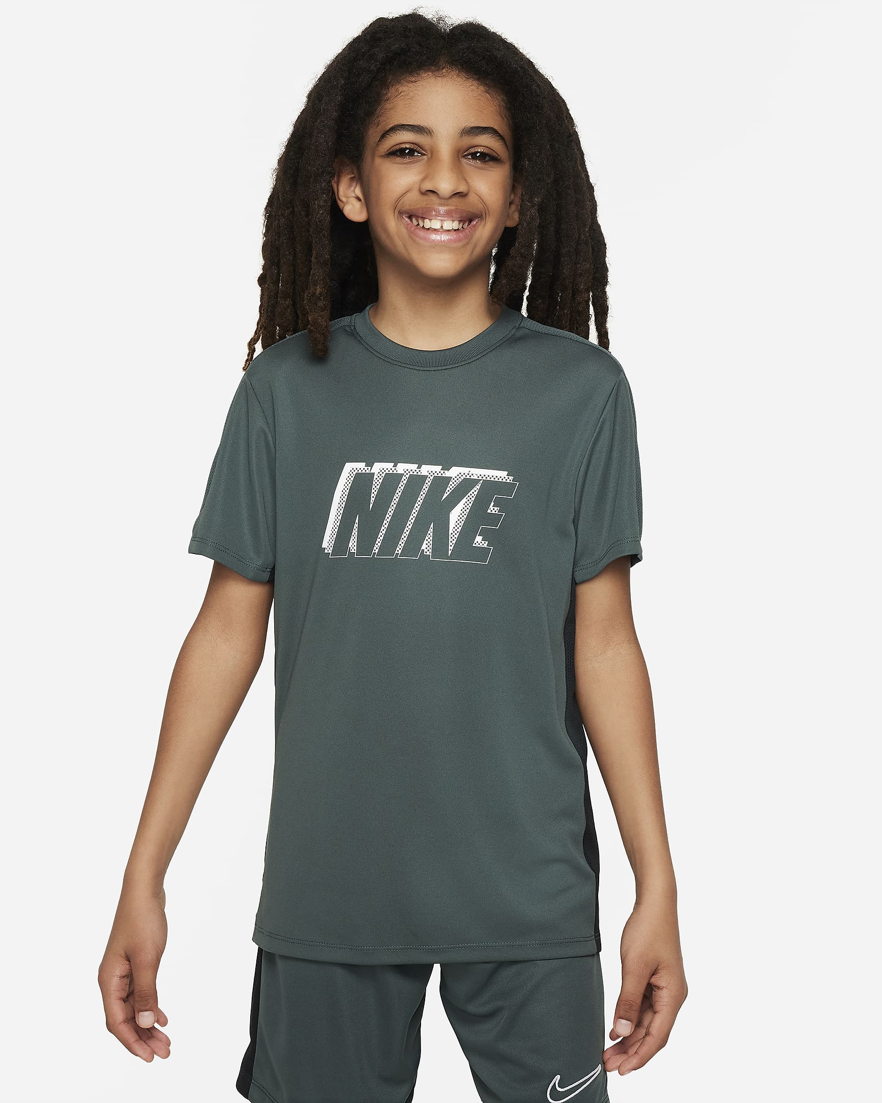 Haut de foot à manches courtes Nike Dri-FIT Academy23 pour ado - Vintage Green/Vintage Green/Noir/Blanc