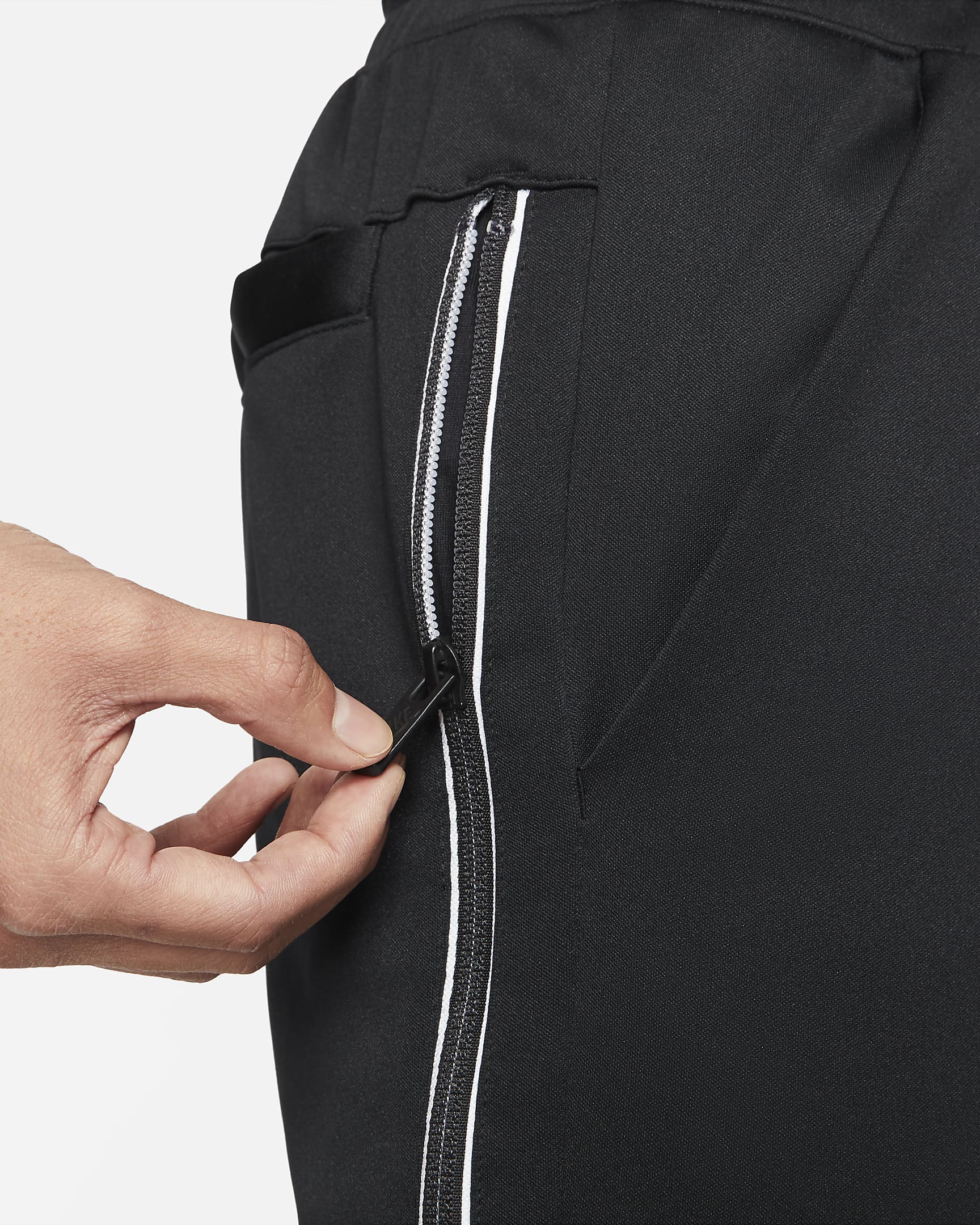 Nike Sportswear Tribute Men's Joggers. Nike JP