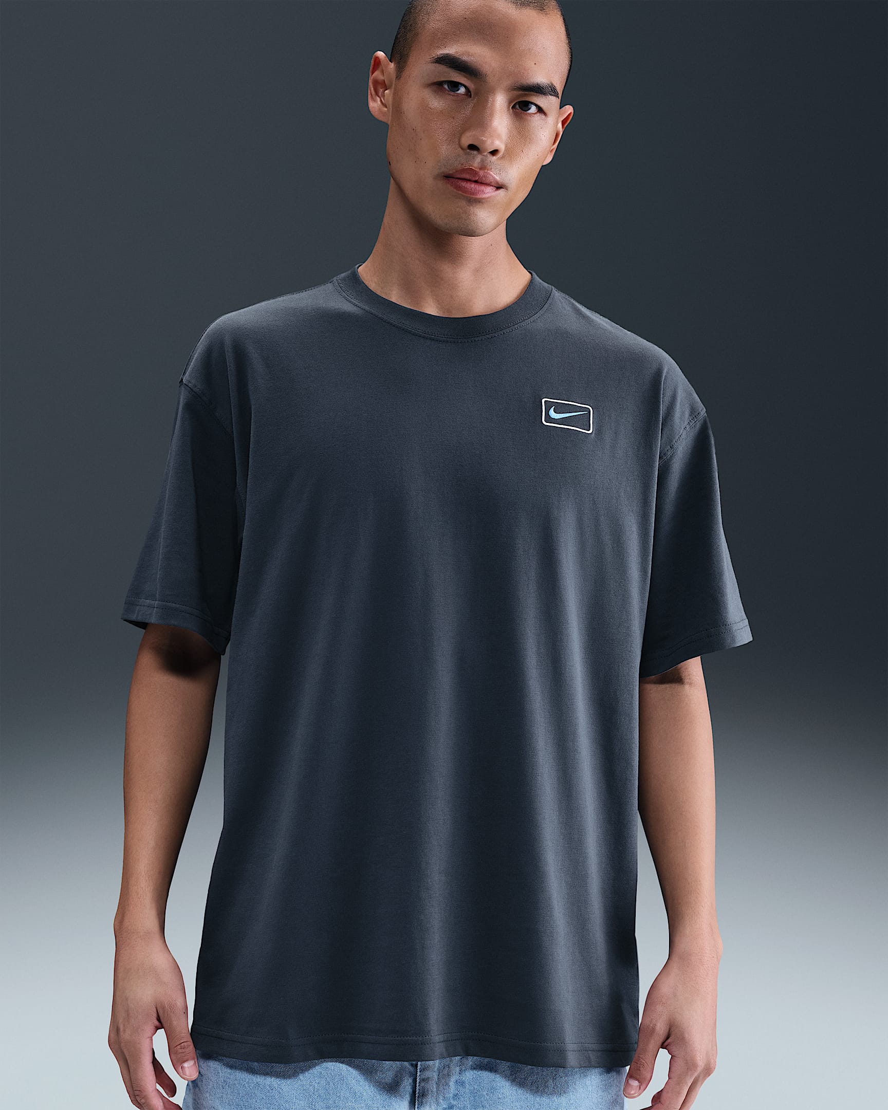 Nike Sportswear Men's T-Shirt - Thunder Blue