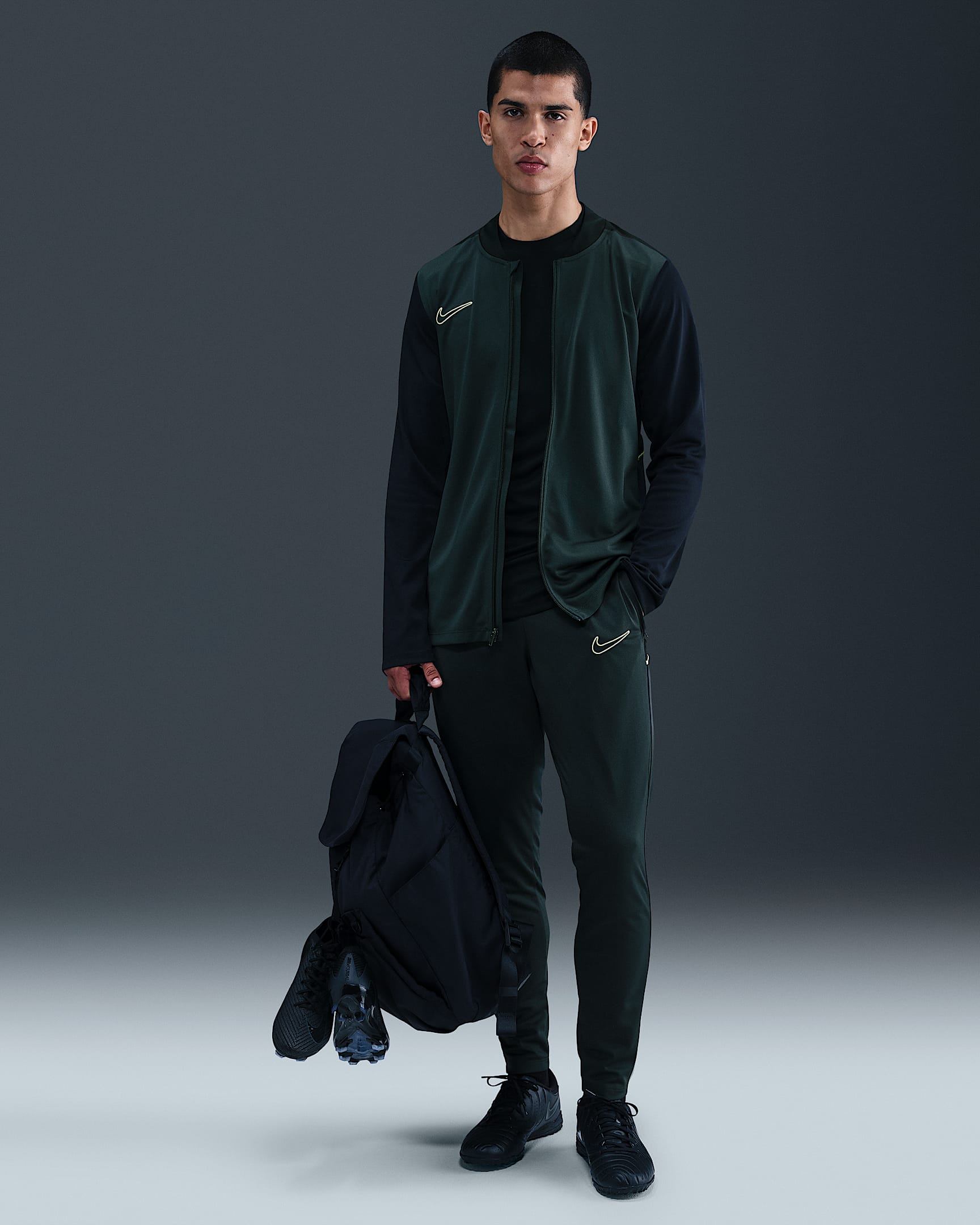 Nike Academy Dri-FIT voetbaltrainingspak voor heren - Seaweed/Zwart/Limelight