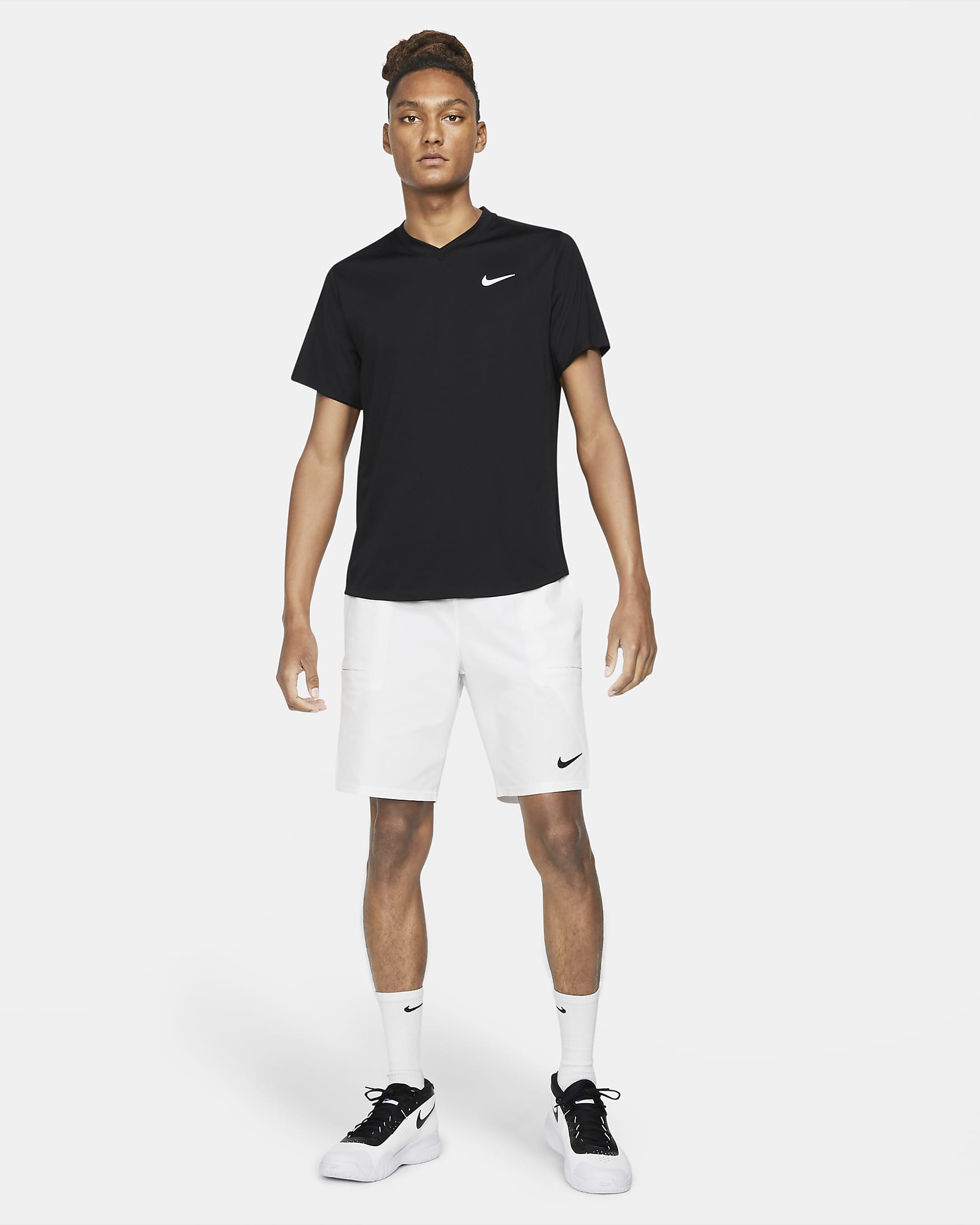 Ανδρική μπλούζα τένις NikeCourt Dri-FIT Victory - Μαύρο/Μαύρο/Λευκό