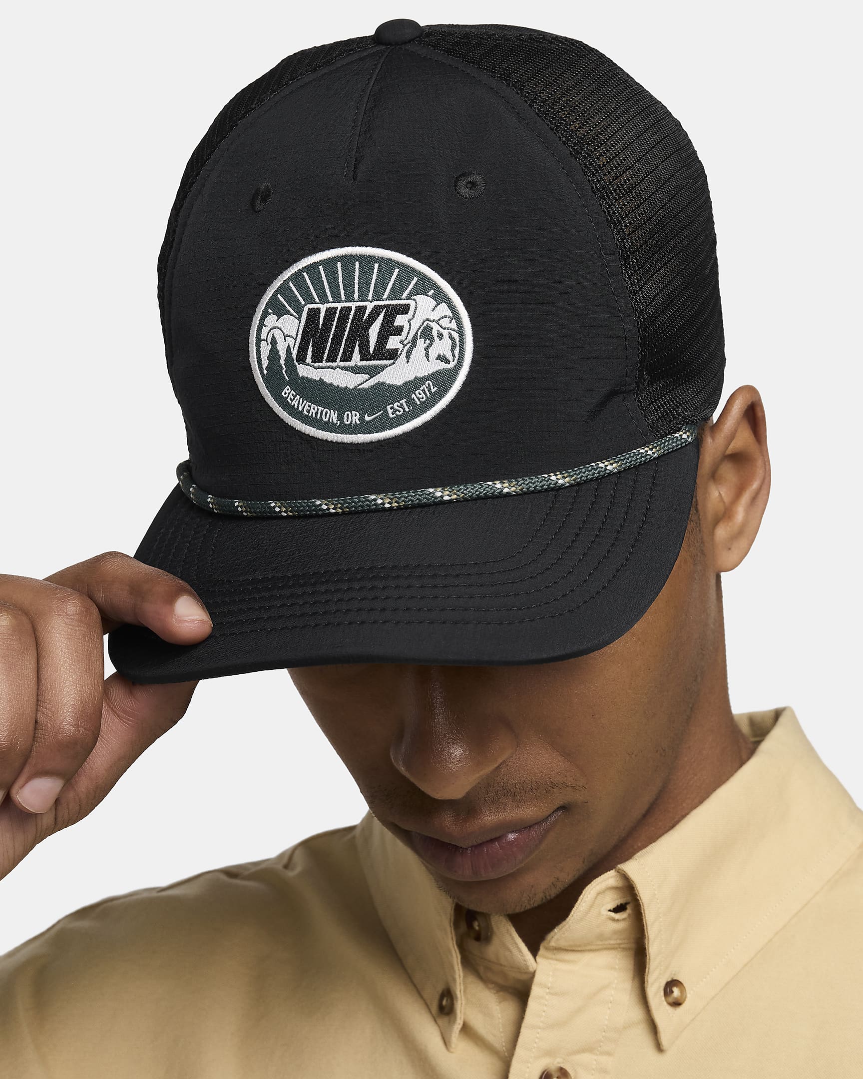 Nike Rise Structured Curved Bill Cap - Black/Black/Summit White