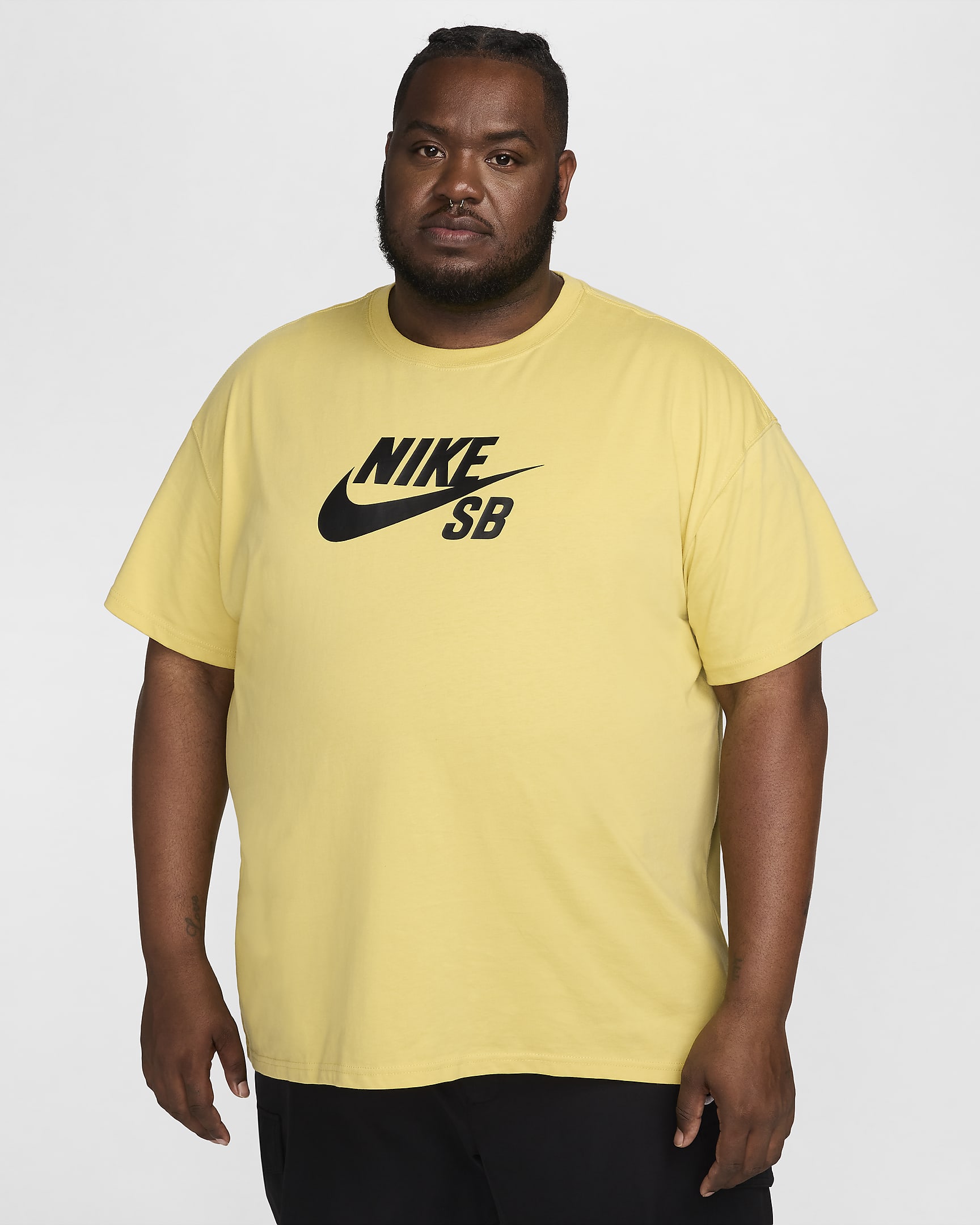 Nike SB Men's Logo Skate T-Shirt - Saturn Gold