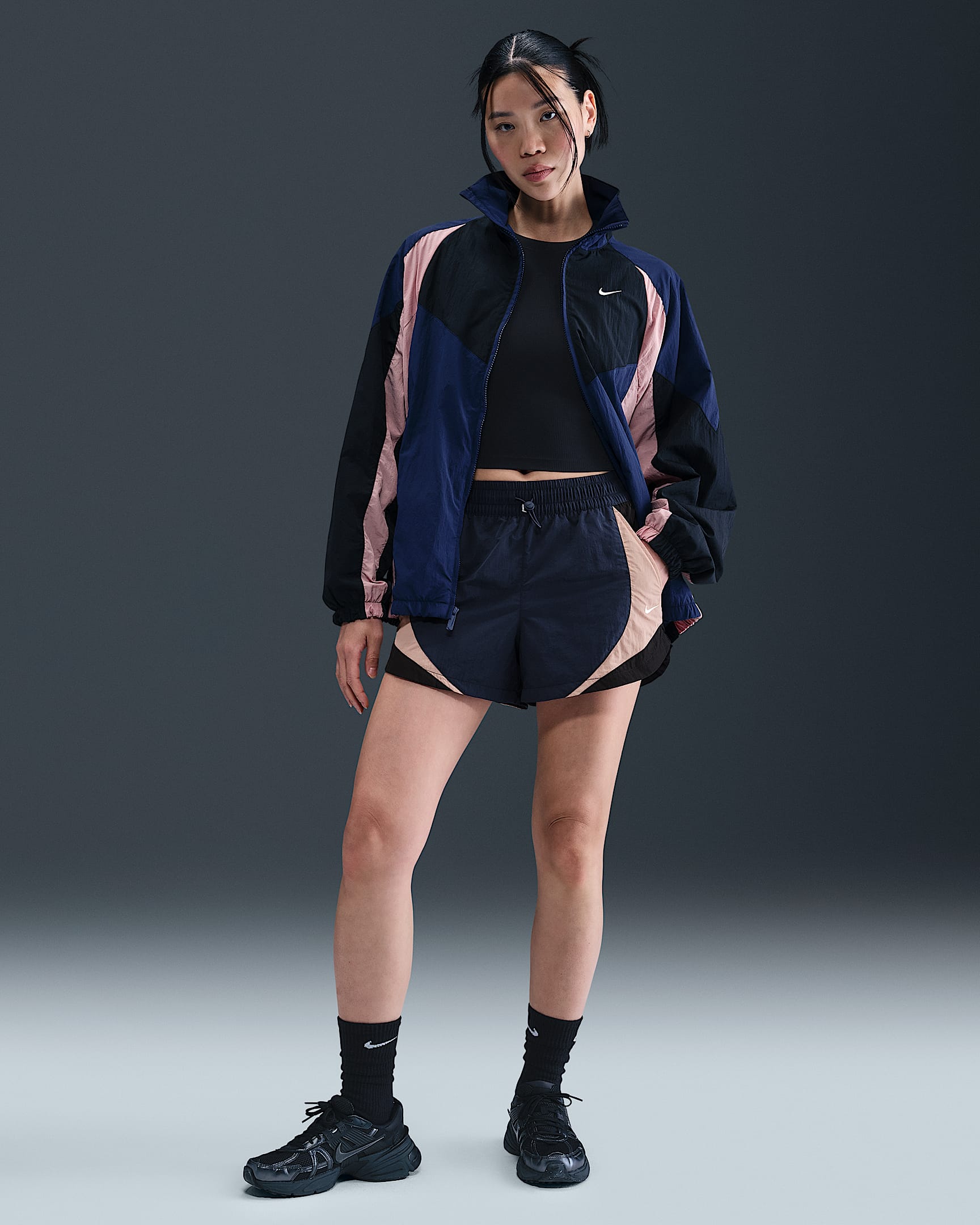 Nike Sportswear 女款中腰寬鬆 3" 田徑短褲 - Midnight Navy/黑色/Particle Pink/Sail