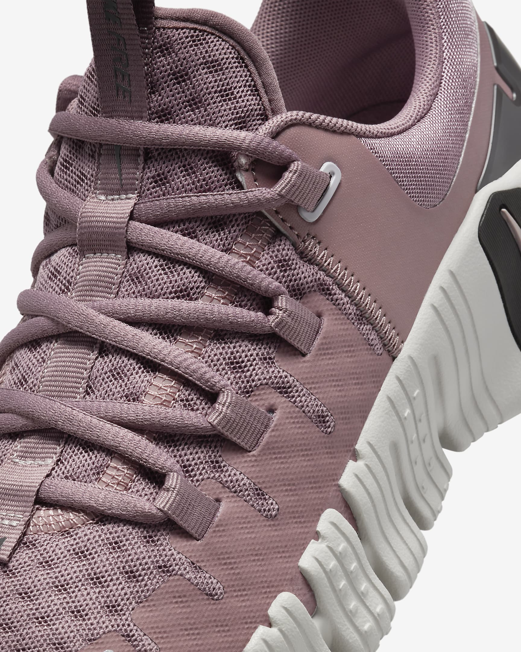 Nike Free Metcon 5 Women's Workout Shoes - Smokey Mauve/Light Bone/Velvet Brown/Platinum Violet