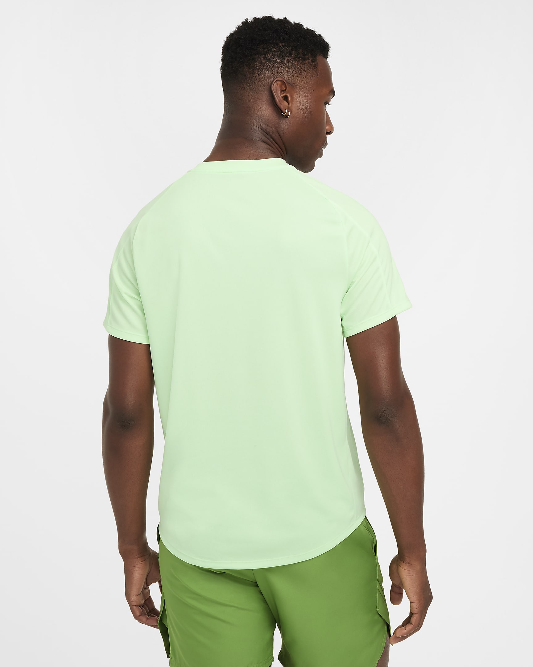 NikeCourt Dri-FIT Victory Herren-Tennisoberteil - Vapor Green/Schwarz