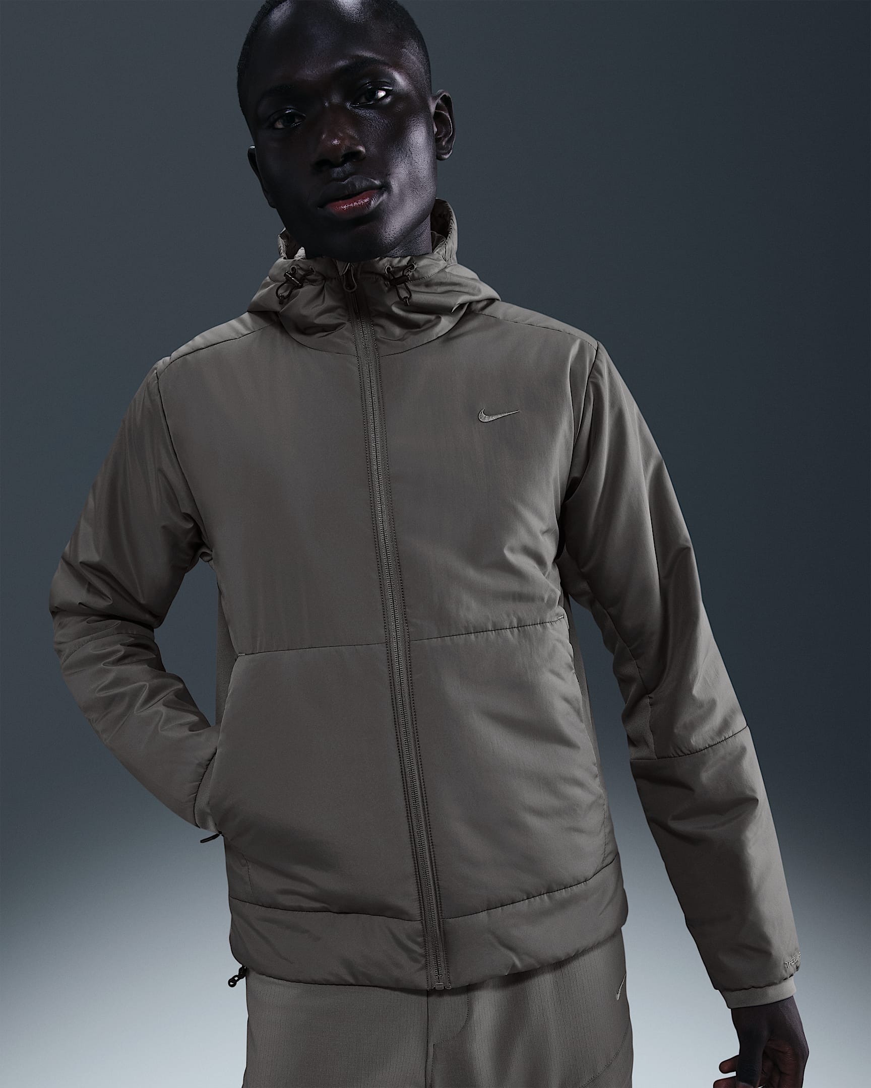 Chamarra versátil Therma-FIT para hombre Nike Unlimited - Cueva/Cueva