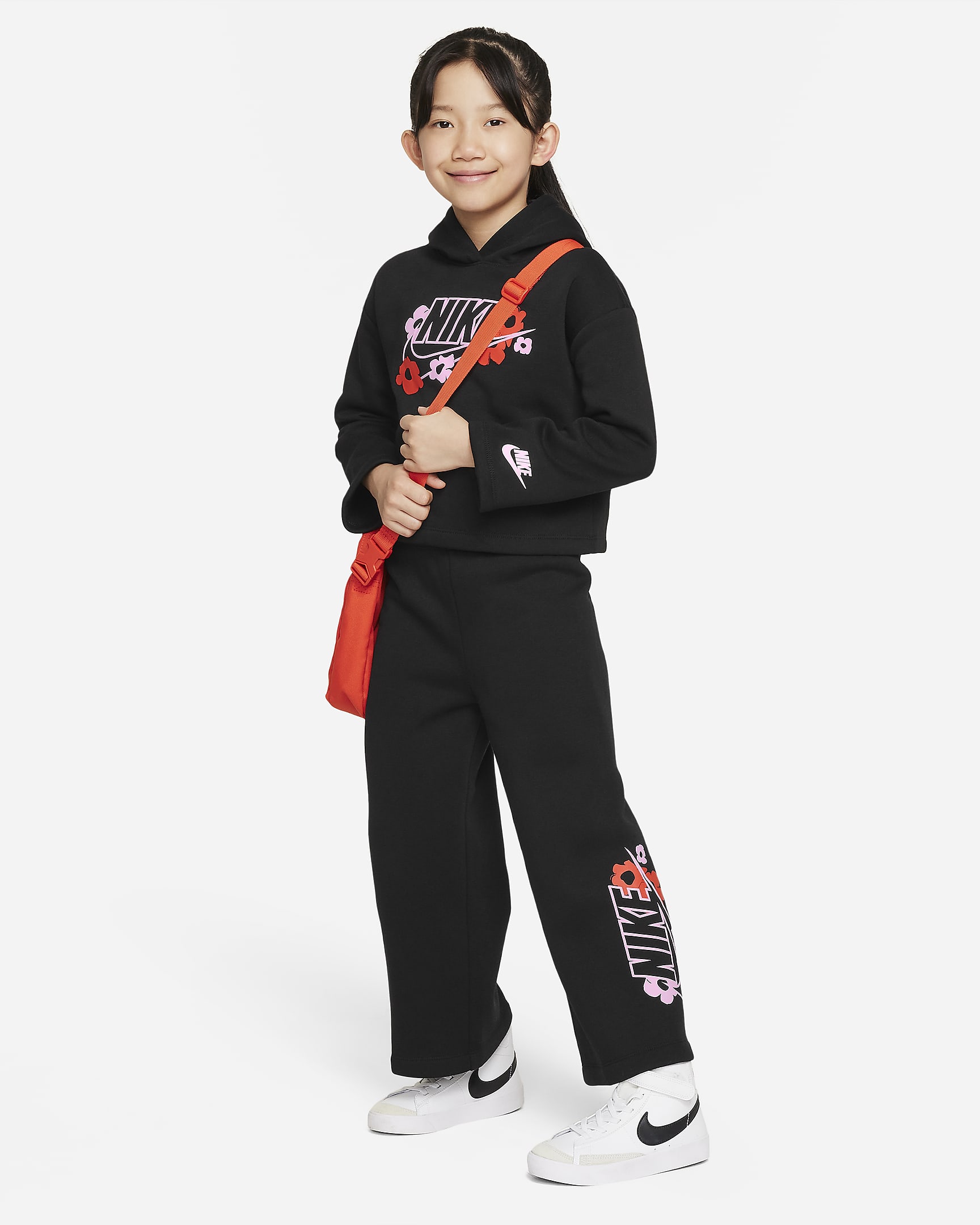 Nike Floral Fleece Younger Kids' Wide Leg Trousers - Black