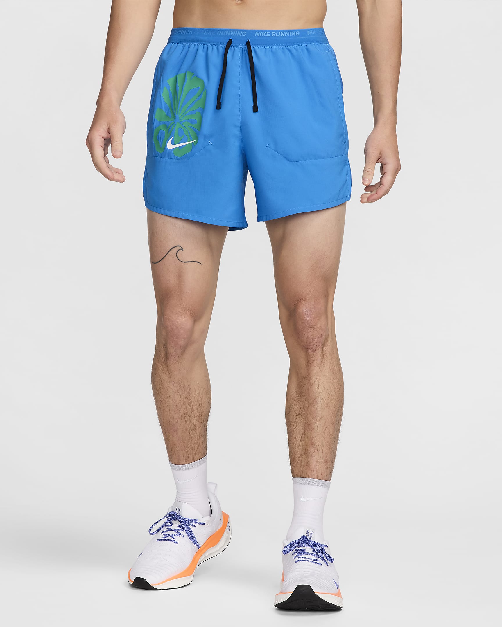 Nike Stride Run Energy 男款 Dri-FIT 5" 附內裡褲跑步短褲 - Light Photo Blue/黑色/Stadium Green