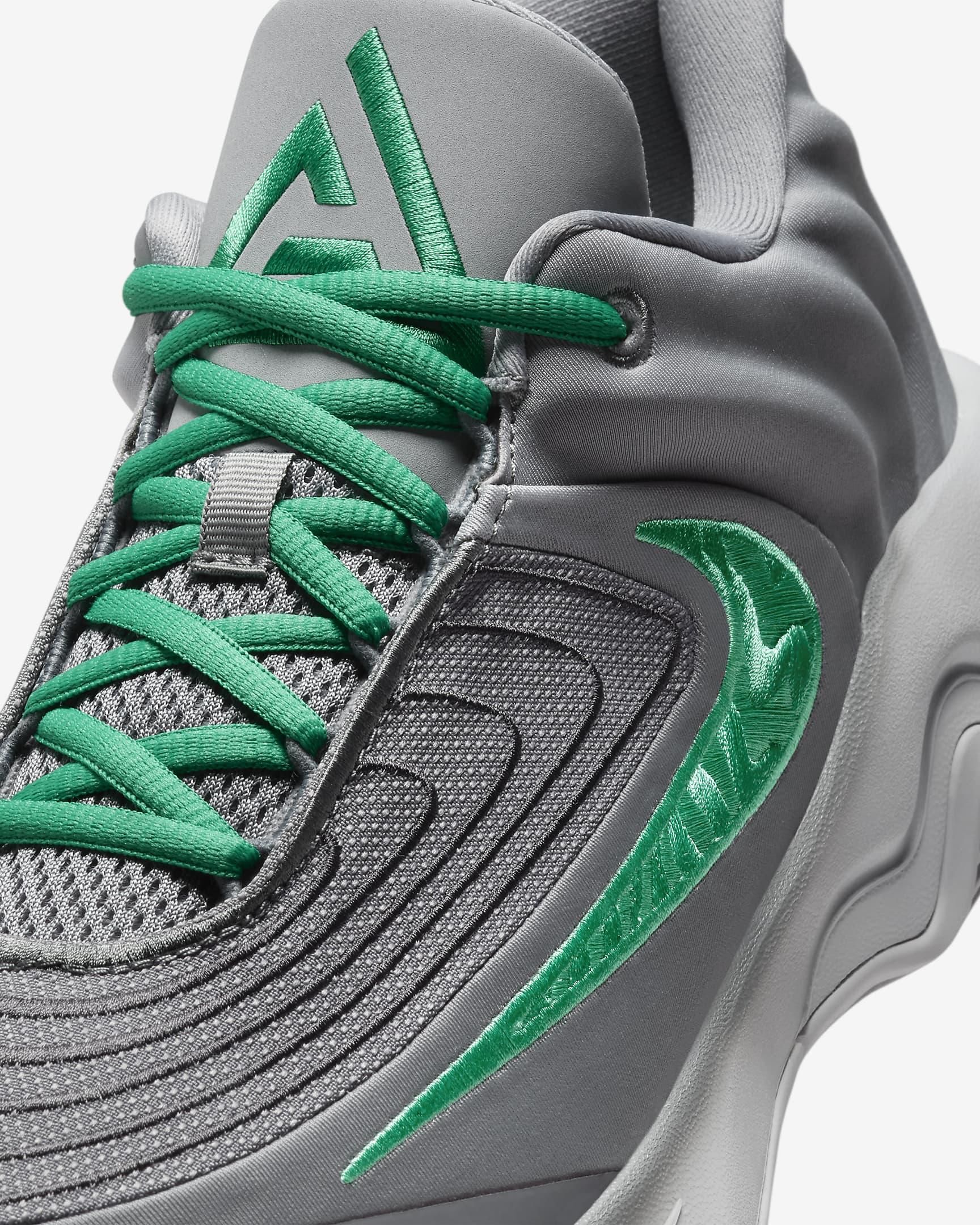 Giannis Immortality 4 EP Basketball Shoes - Smoke Grey/Wolf Grey/Dark Smoke Grey/Stadium Green