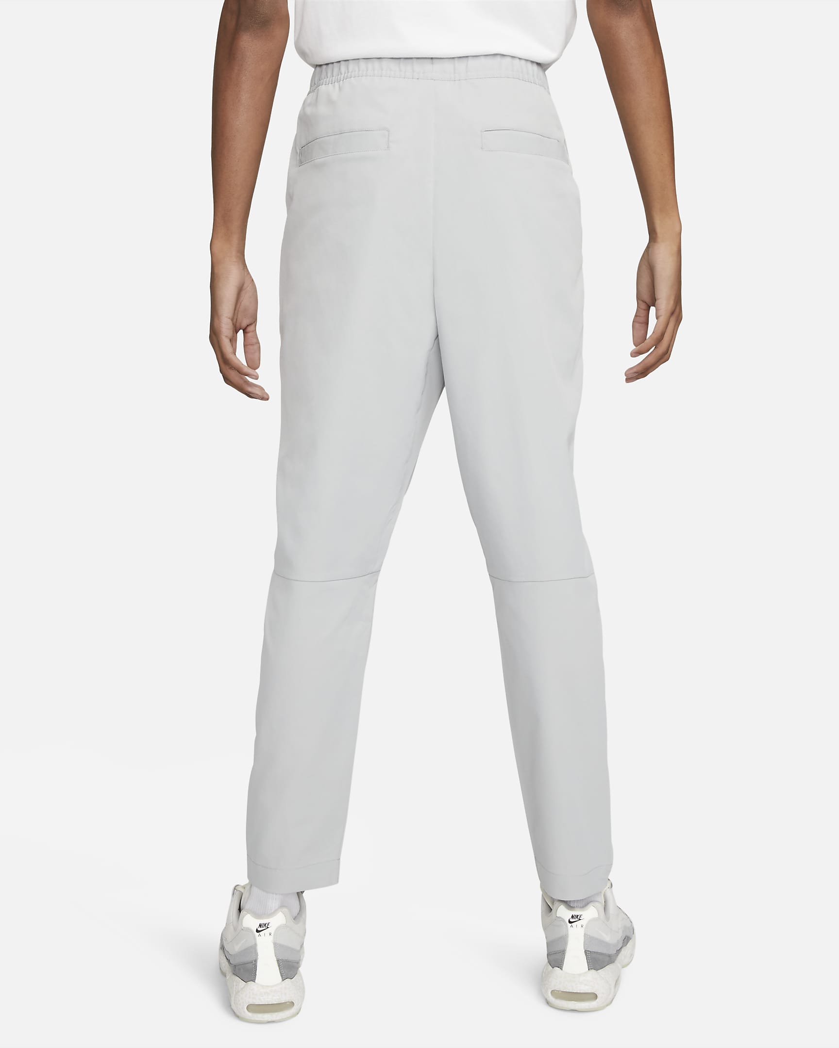Nike Club Men's Woven TaperedLeg Trousers. Nike IE