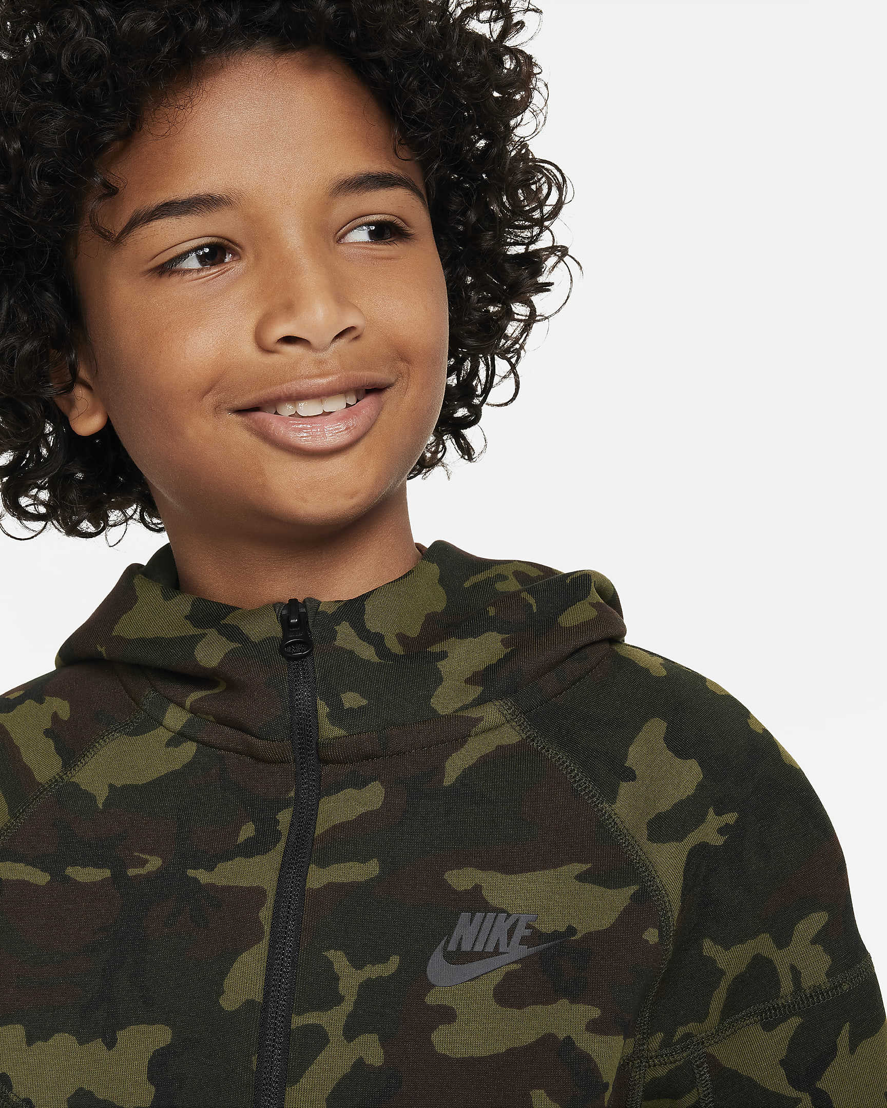 Nike Tech Fleece Older Kids' (Boys') Camo Full-Zip Hoodie - Black/Sequoia/Black