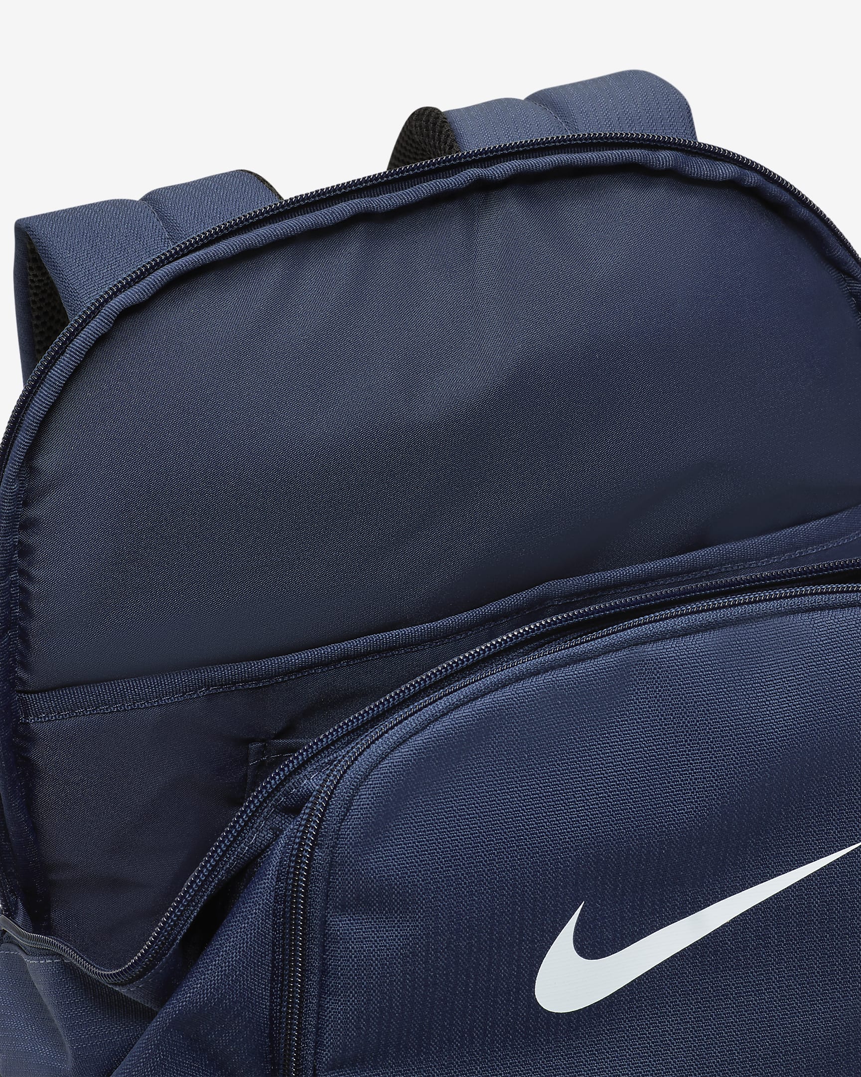 Nike Brasilia 9.5 Antrenman Sırt Çantası (Orta Boy, 24 L) - Midnight Navy/Siyah/Beyaz