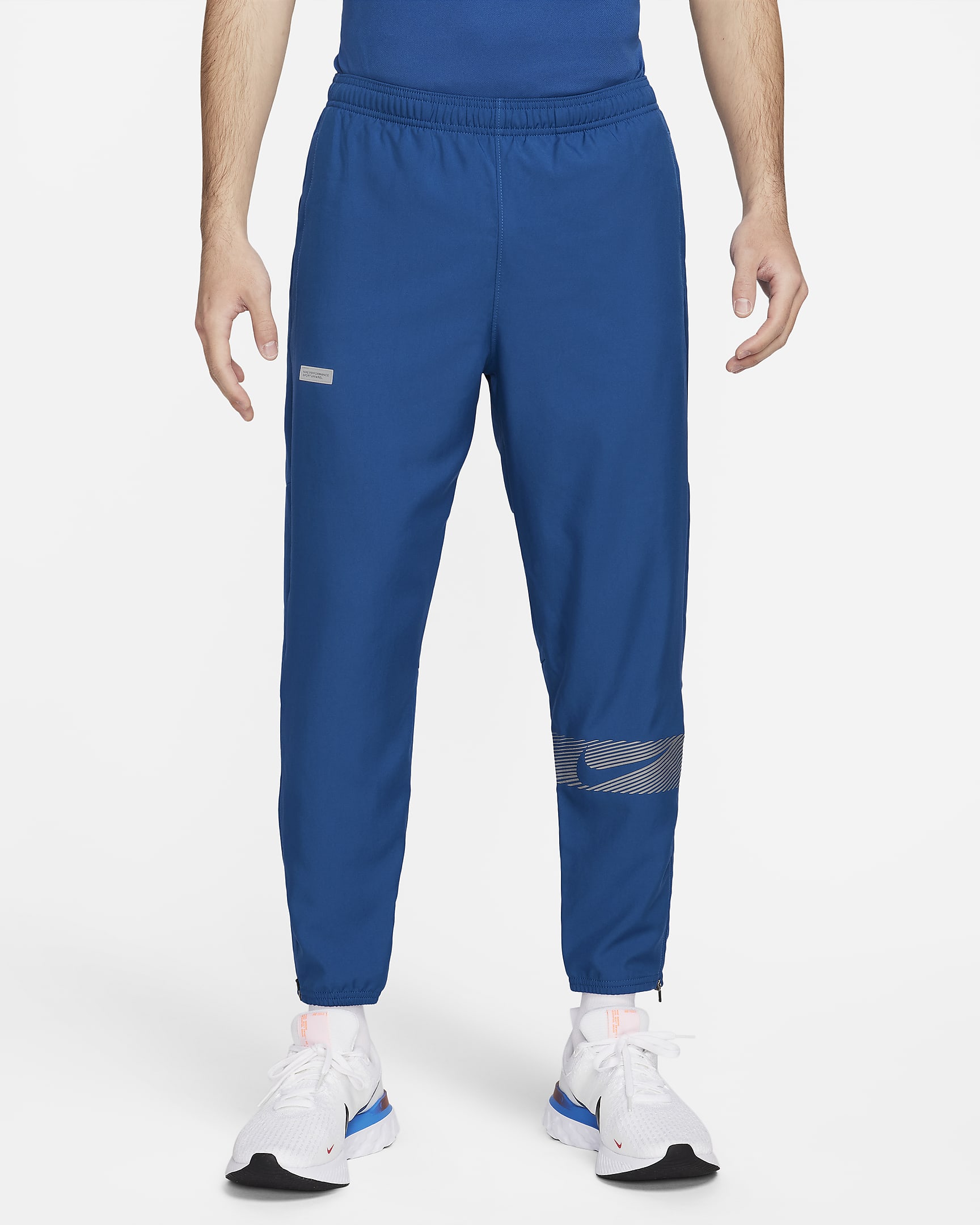 Nike Challenger Flash Men's Dri-FIT Woven Running Trousers. Nike IN