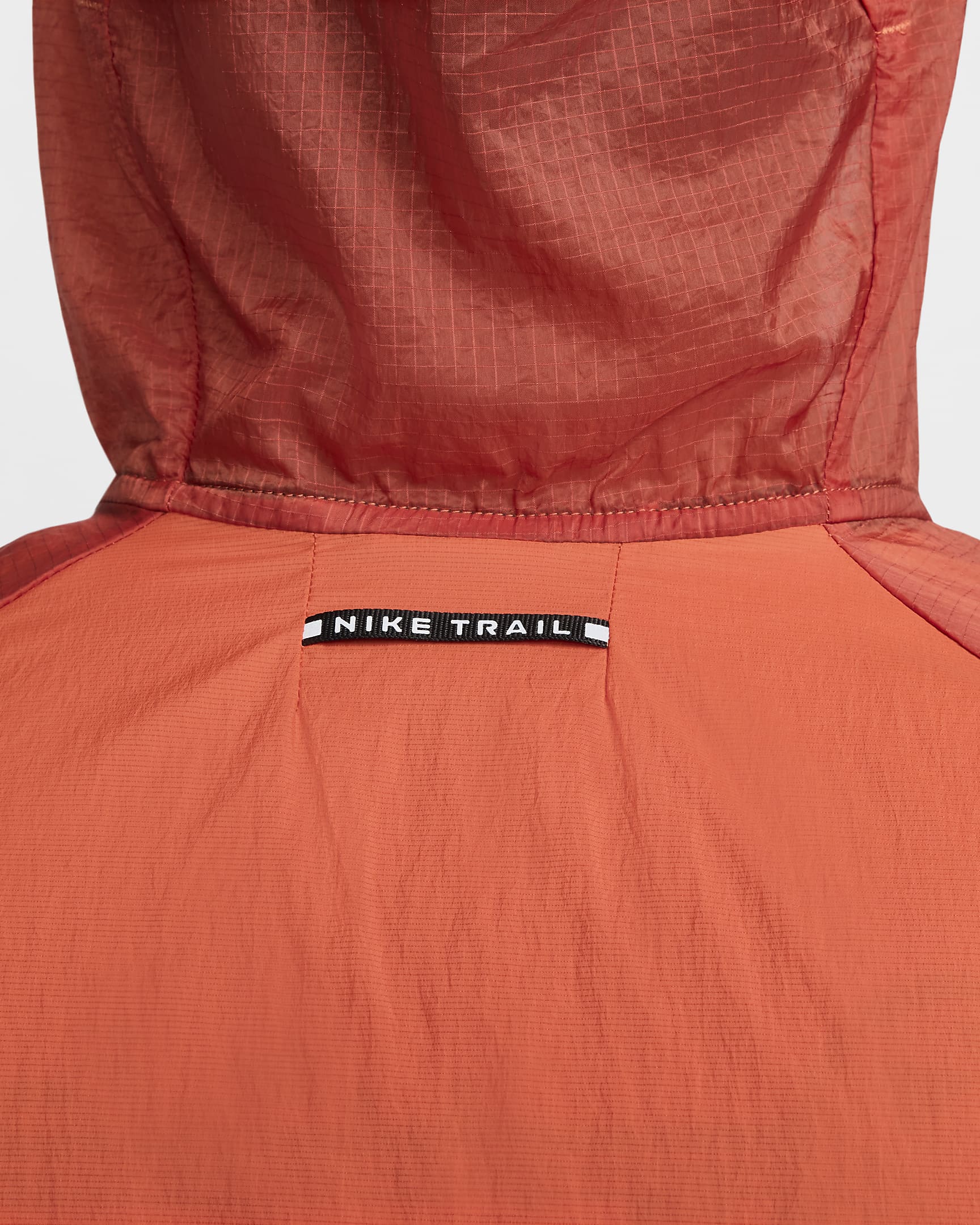 เสื้อแจ็คเก็ตวิ่งผู้ชาย Nike Trail Aireez - Vintage Coral/Dragon Red/ดำ