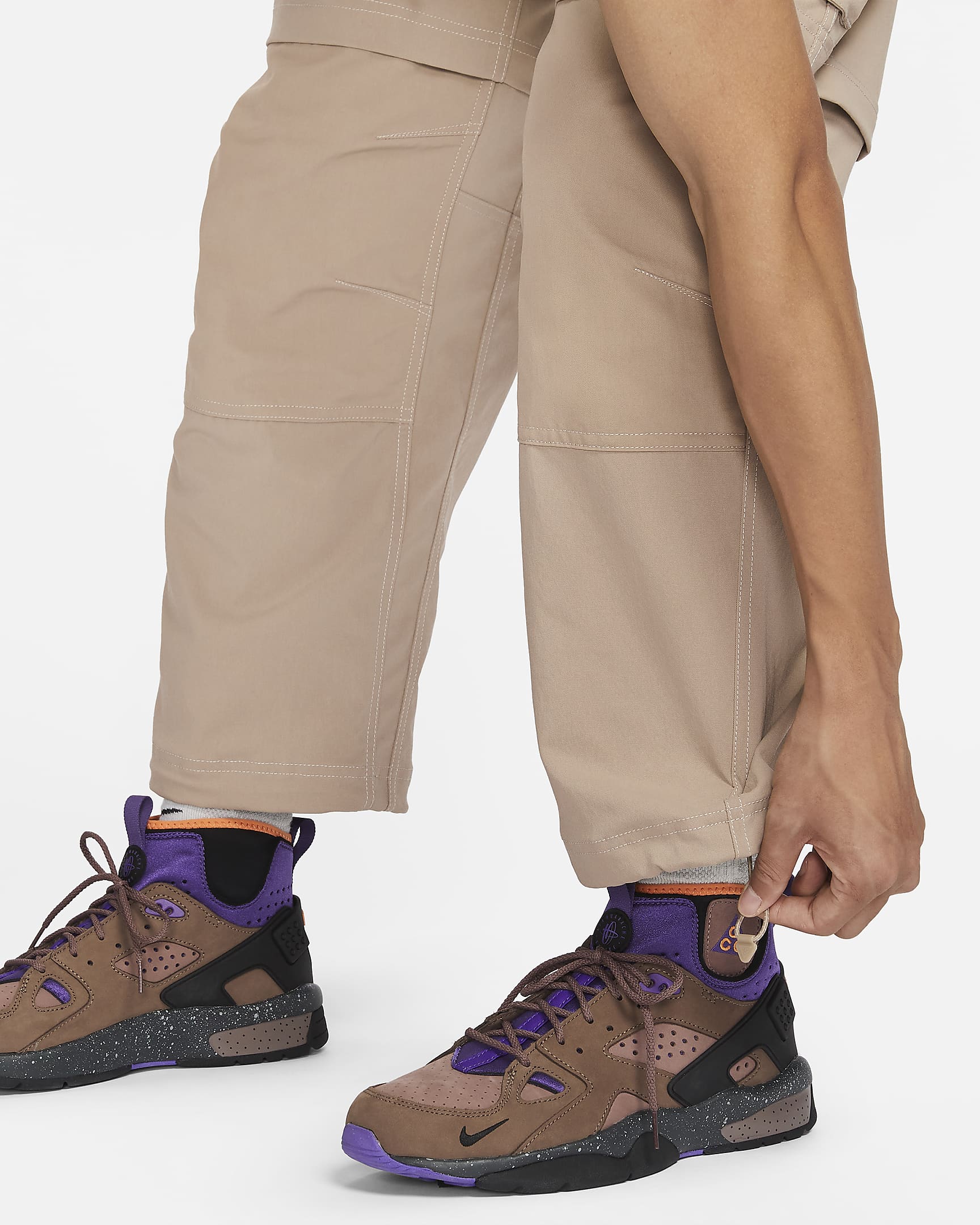 Nike ACG "Smith Summit" Men's Cargo Pants - Khaki/Light Iron Ore/Summit White