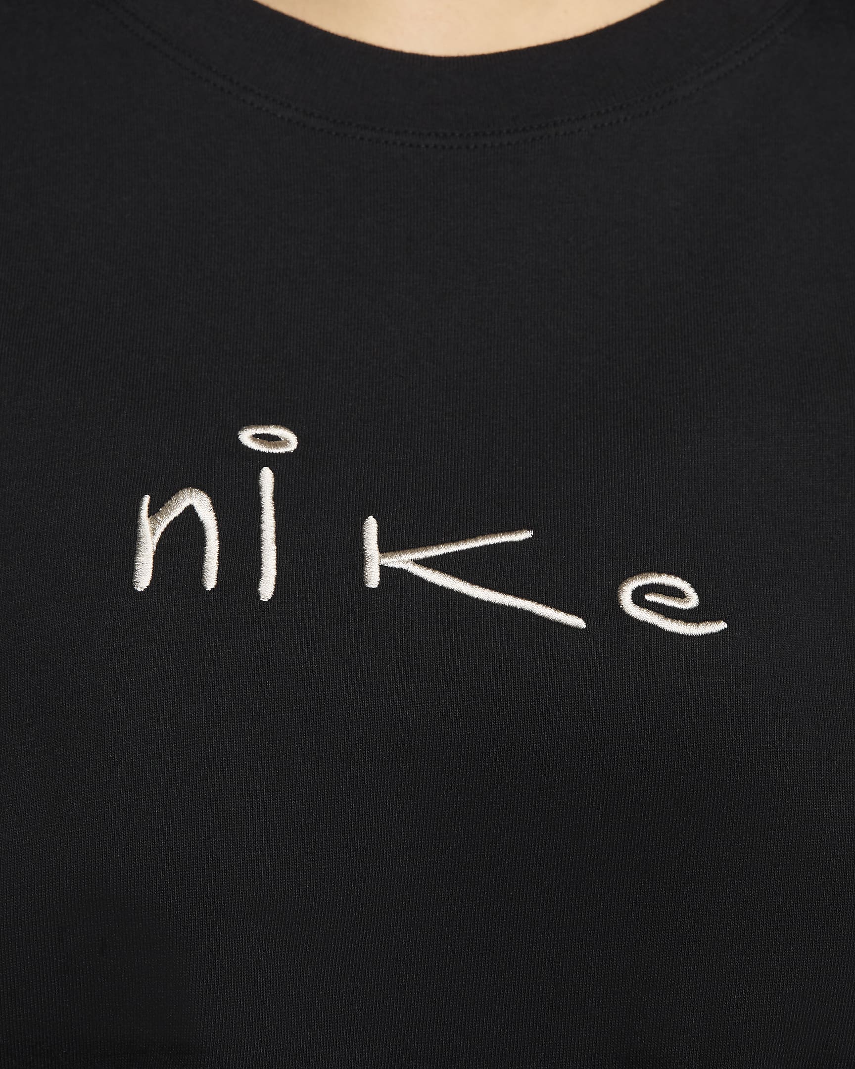 Nike Sportswear Women's T-Shirt - Black