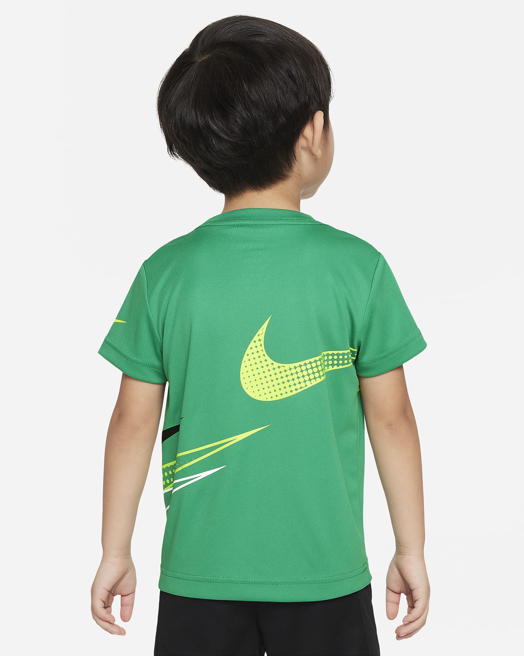 Playera con gráfico infantil Nike Dri-FIT Swoosh - Verde estadio