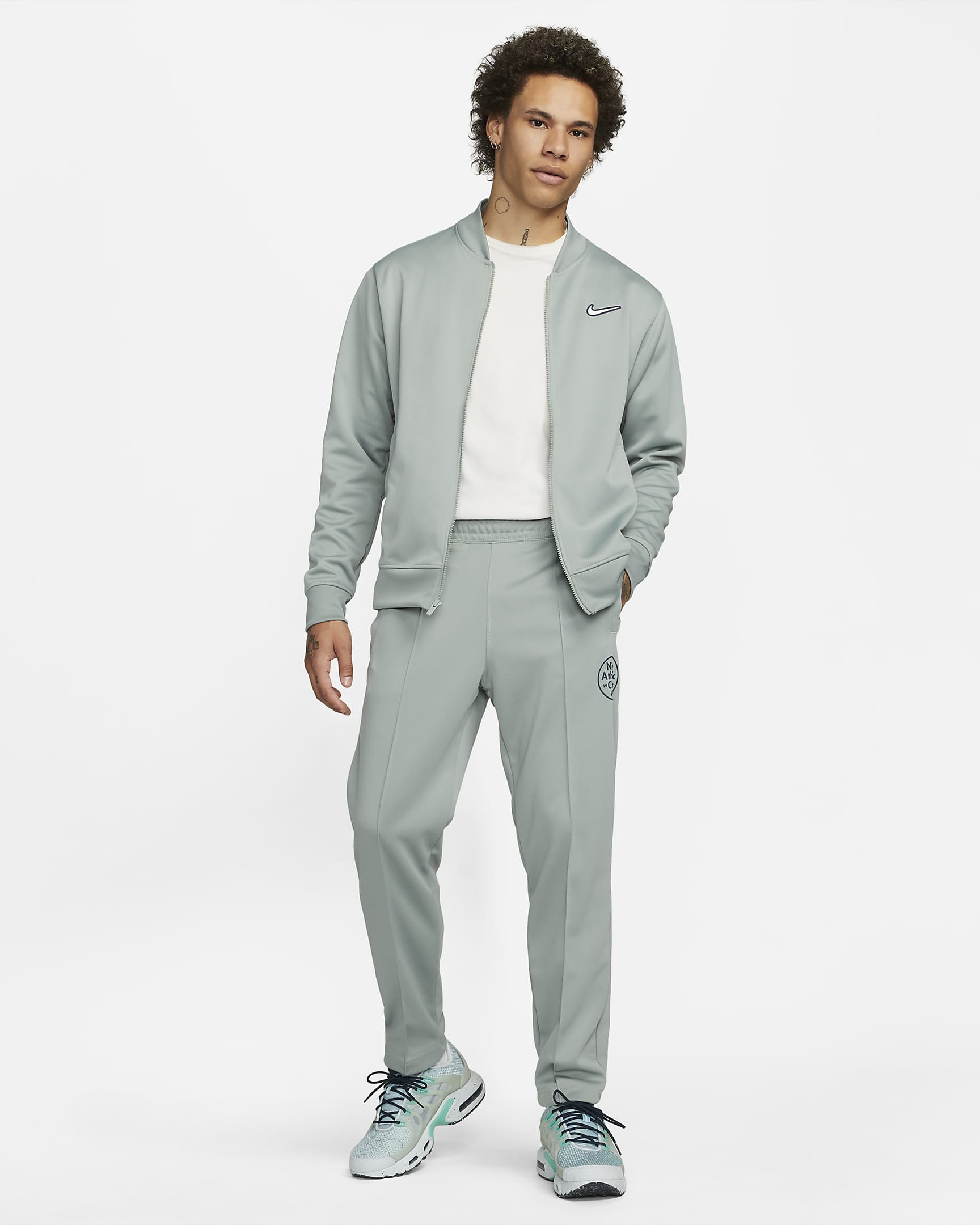 Nike Sportswear Men's Pintuck Trousers. Nike UK