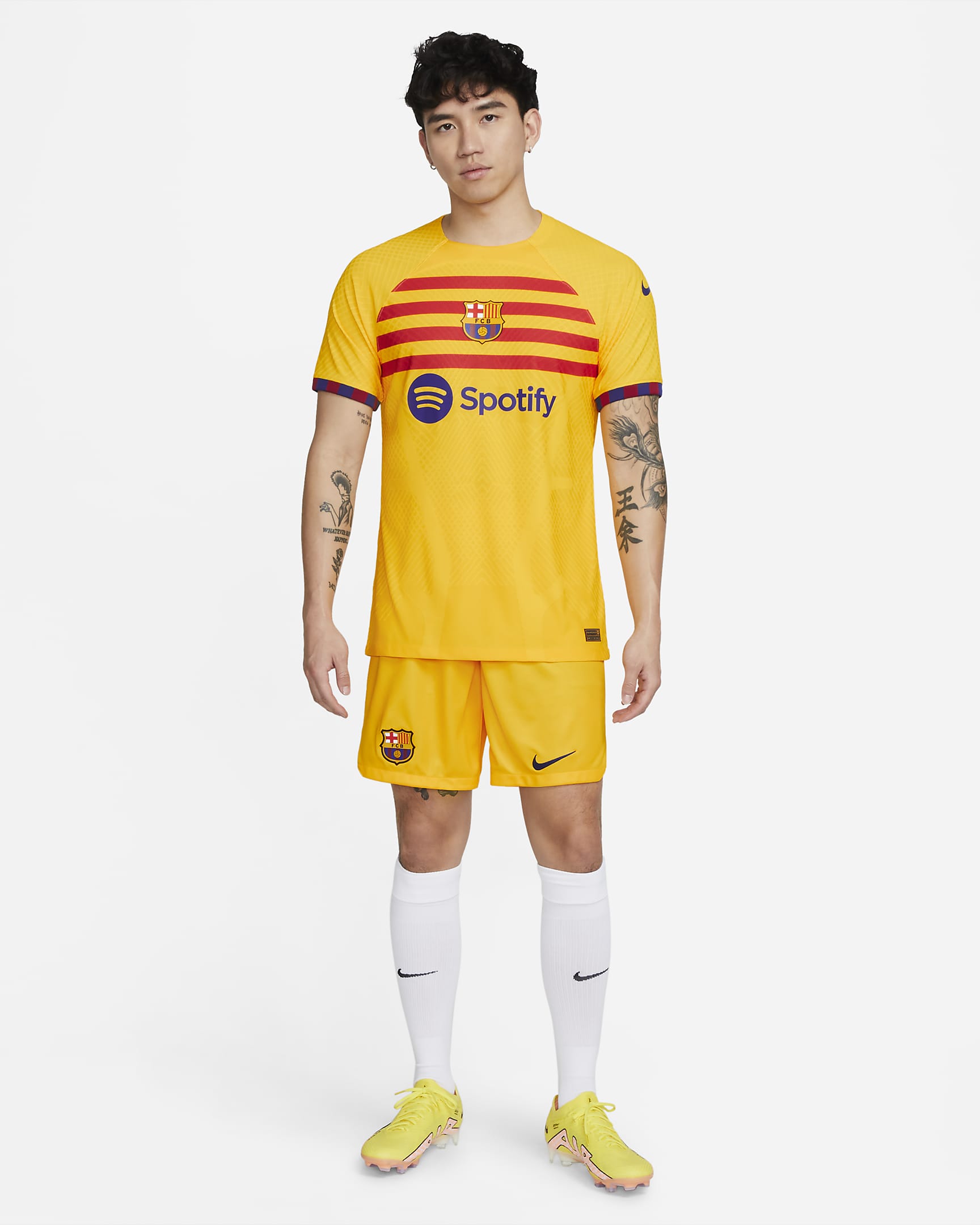 Jersey de fútbol Nike Dri-FIT ADV del FC Barcelona partido complementario 2023/24 para hombre - Amarillo/Rojo universitario/Azul royal intenso