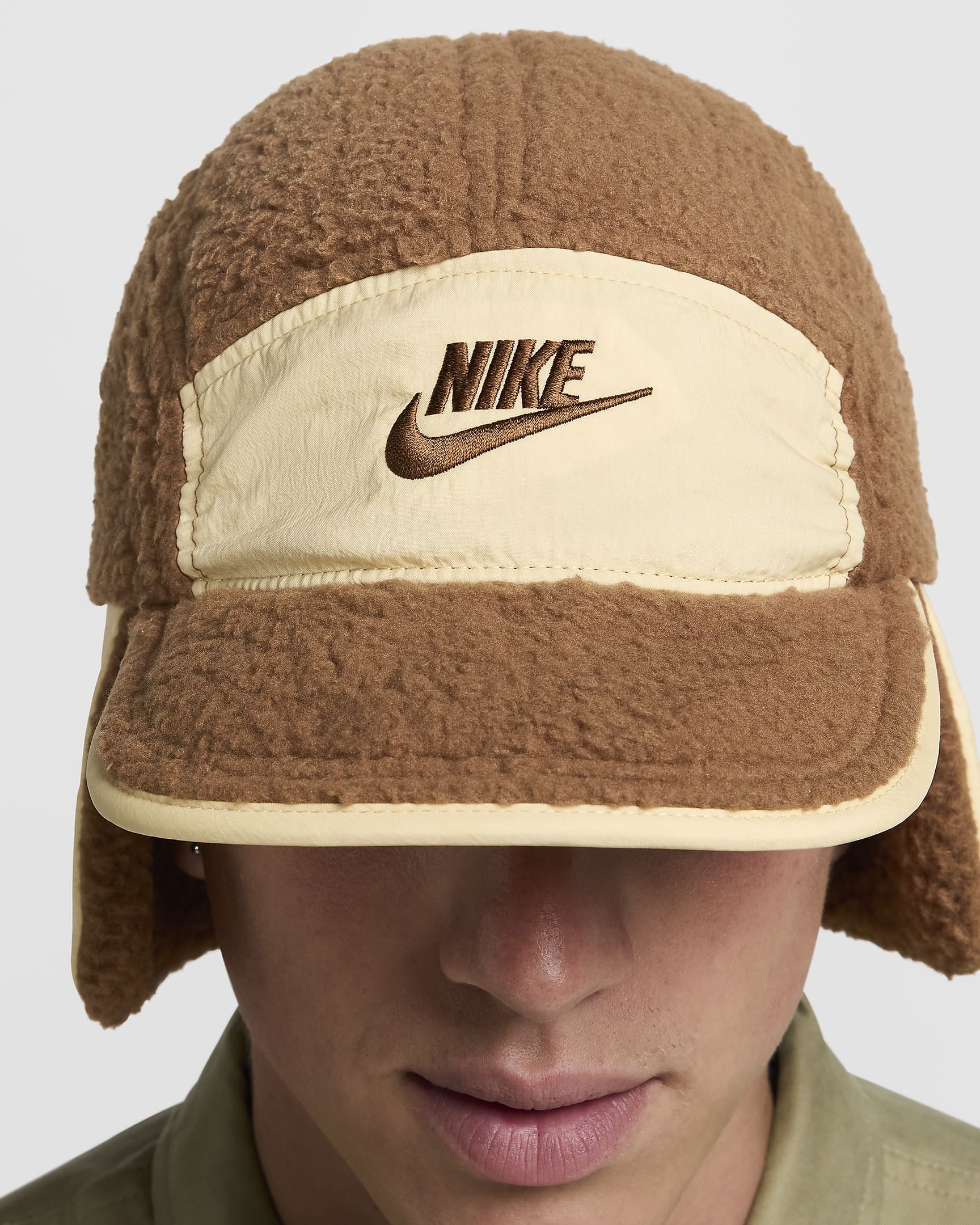 Nike Fly Unstructured Outdoor Cap - Light British Tan/Sesame/Light British Tan